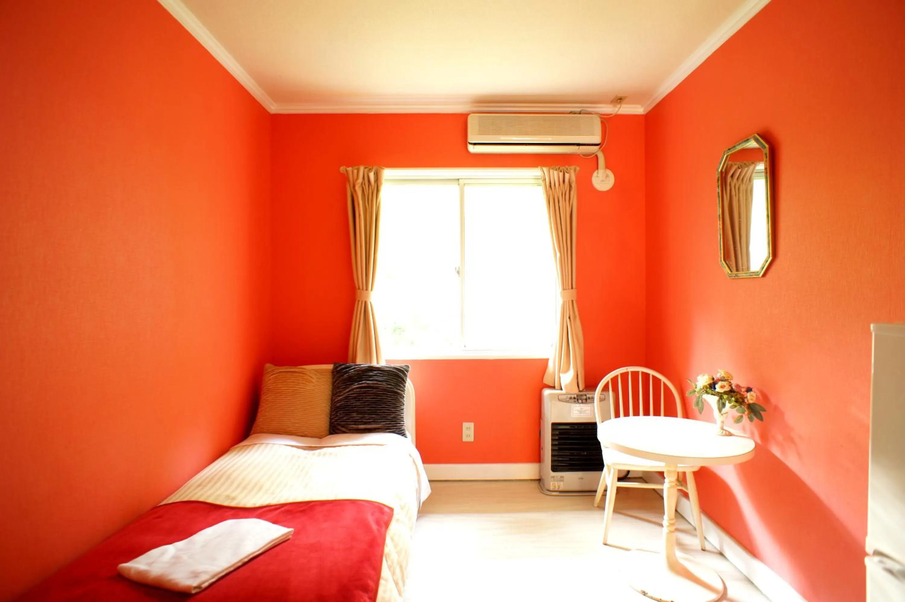 Bed in Karuizawa Pension Sato no Nukumori