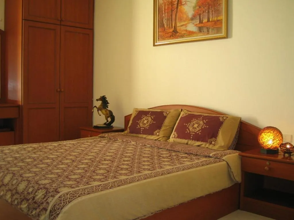 Bed in Wipanan Mansion