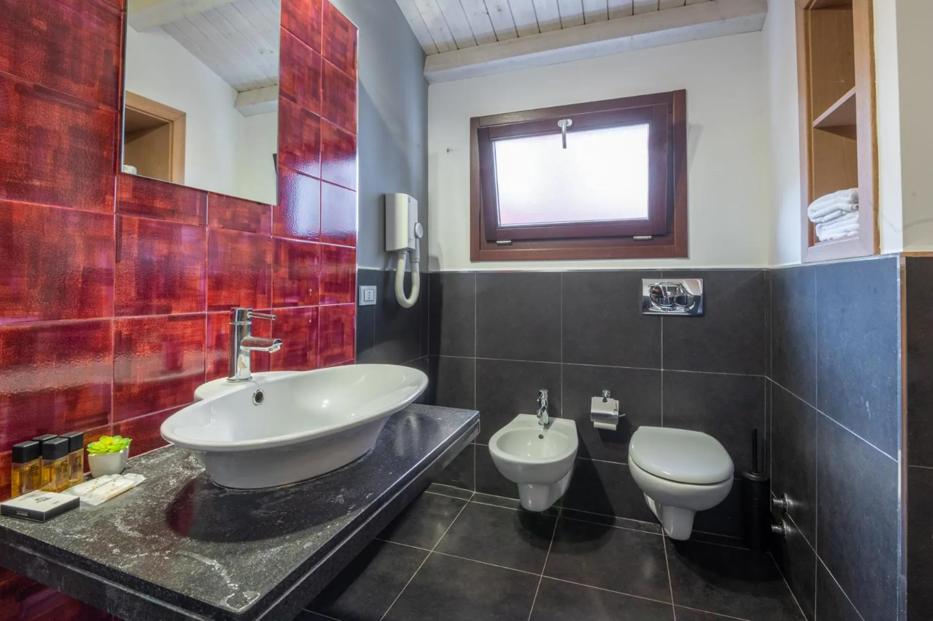 Bathroom in Hotel Vittorio Veneto