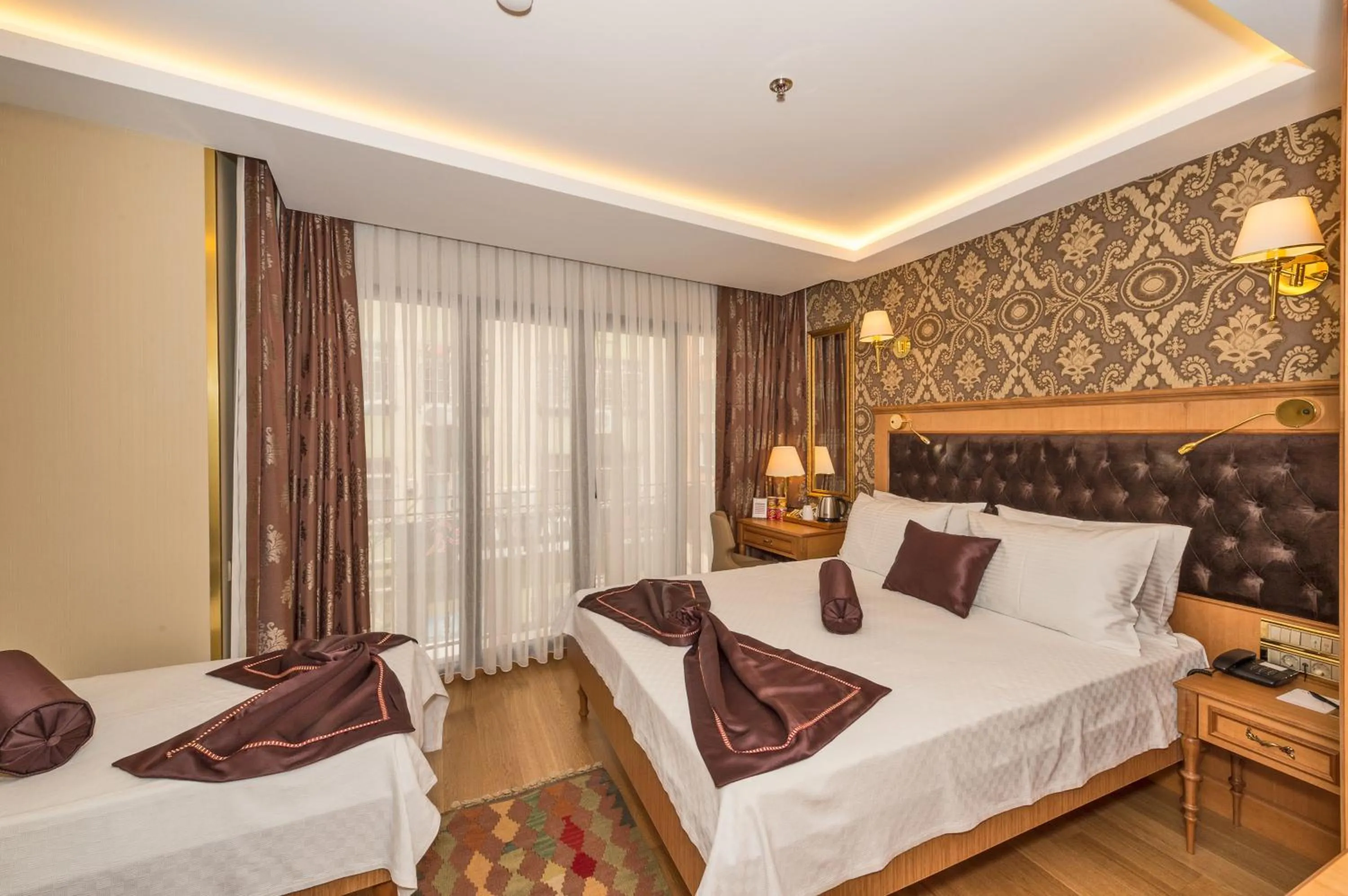 Photo of the whole room, Bed in Aprilis Gold Hotel - Special Category