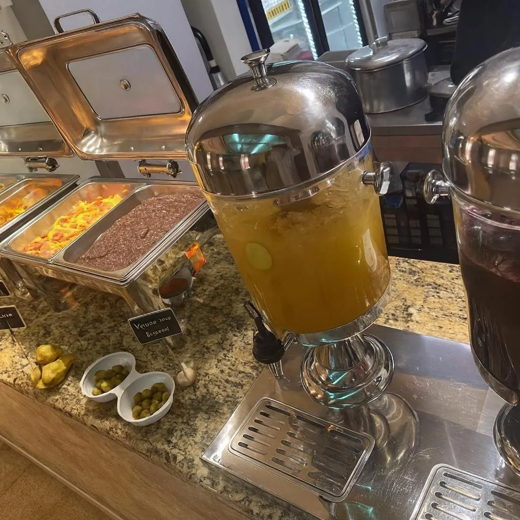 Breakfast in Hotel Grand Lion