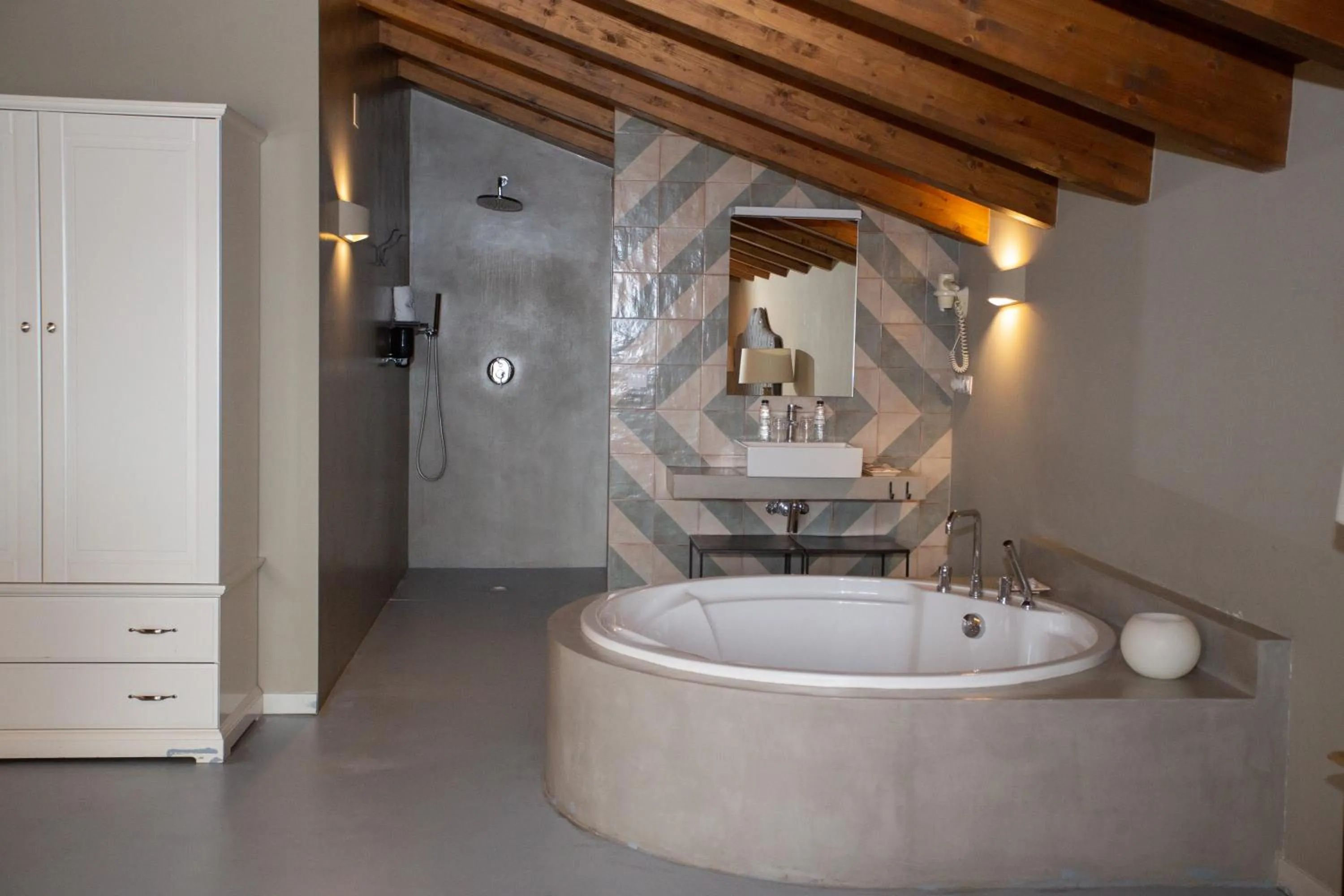 Bathroom in Hotel Mas De Cebrian