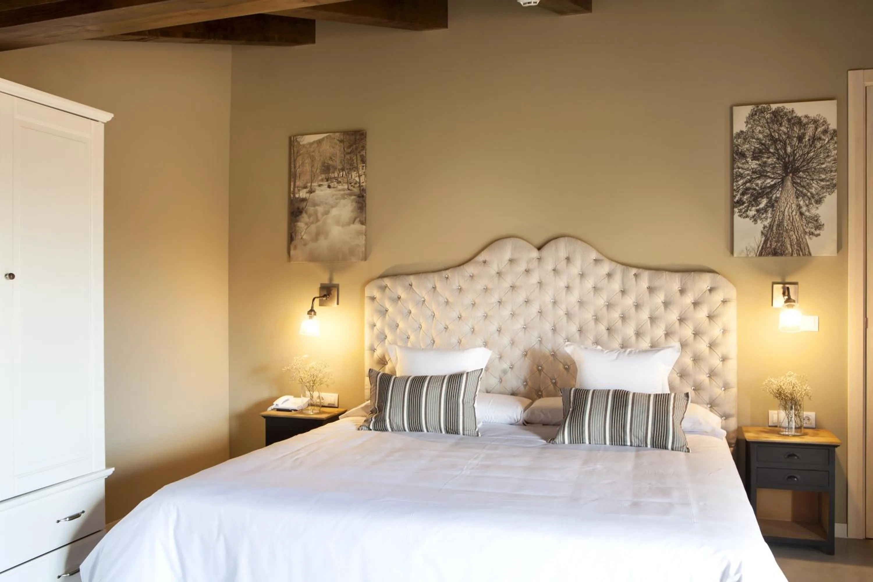 Bed in Hotel Mas De Cebrian