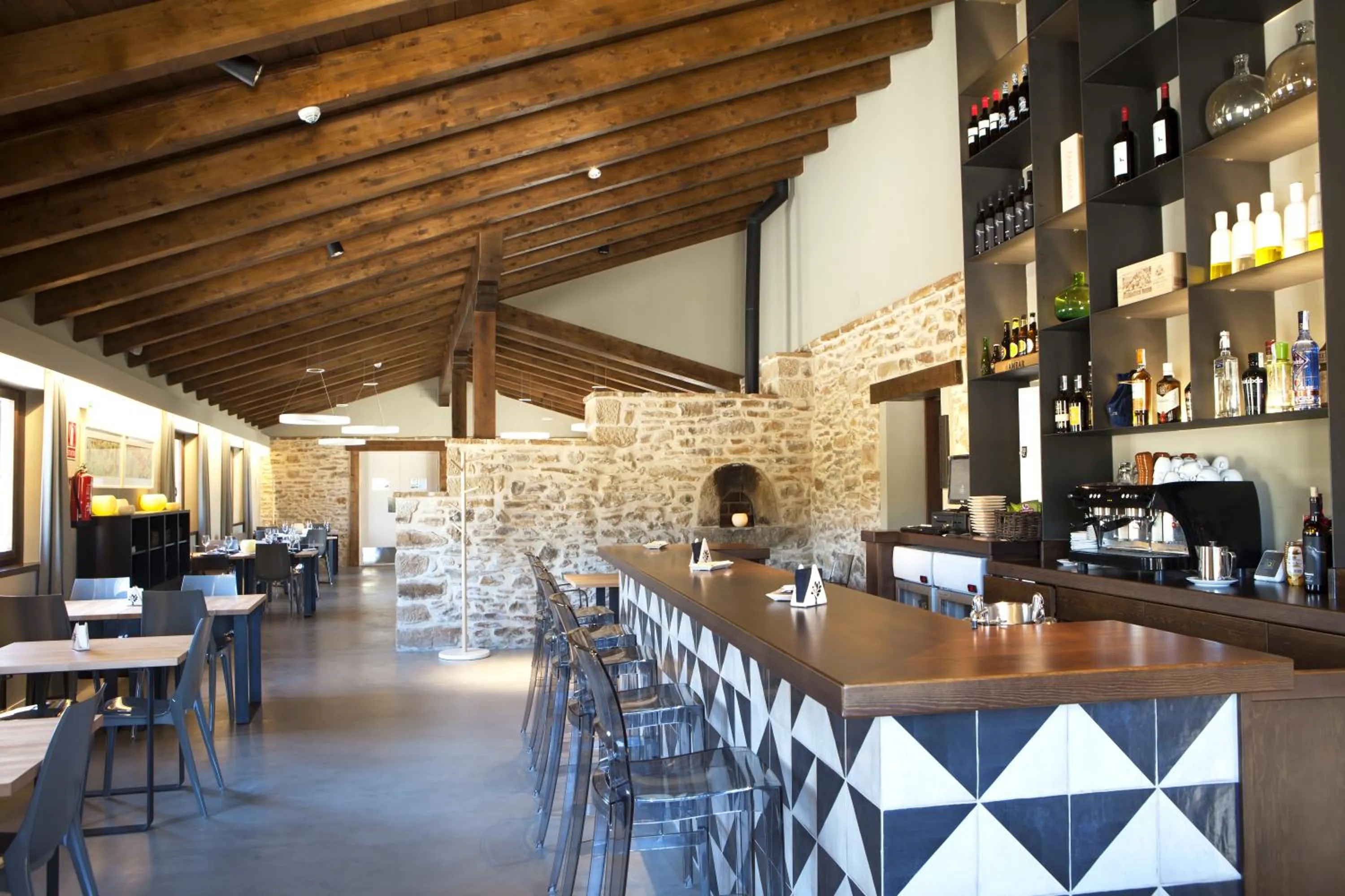 Lounge or bar in Hotel Mas De Cebrian