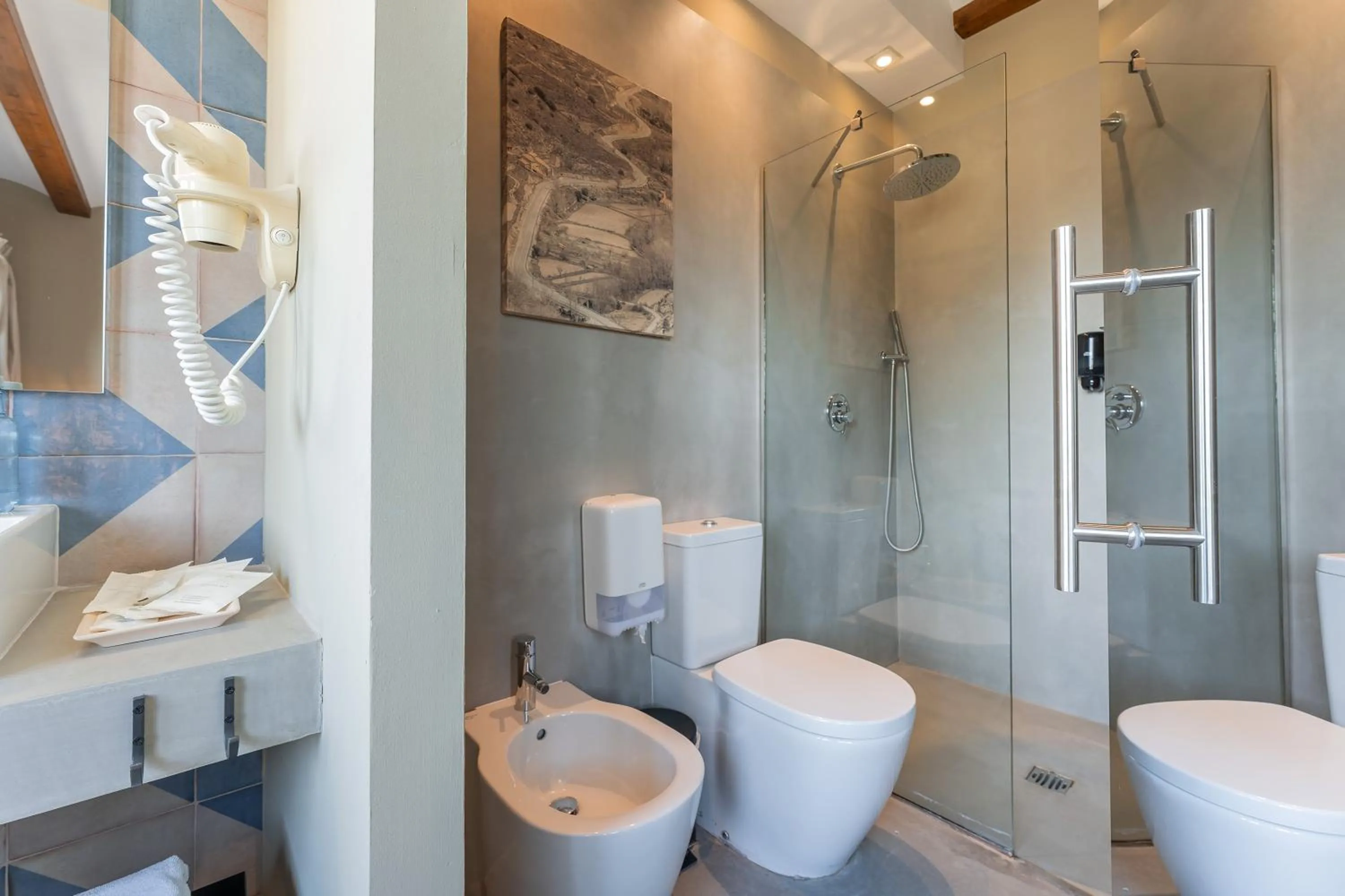 Bathroom in Hotel Mas De Cebrian