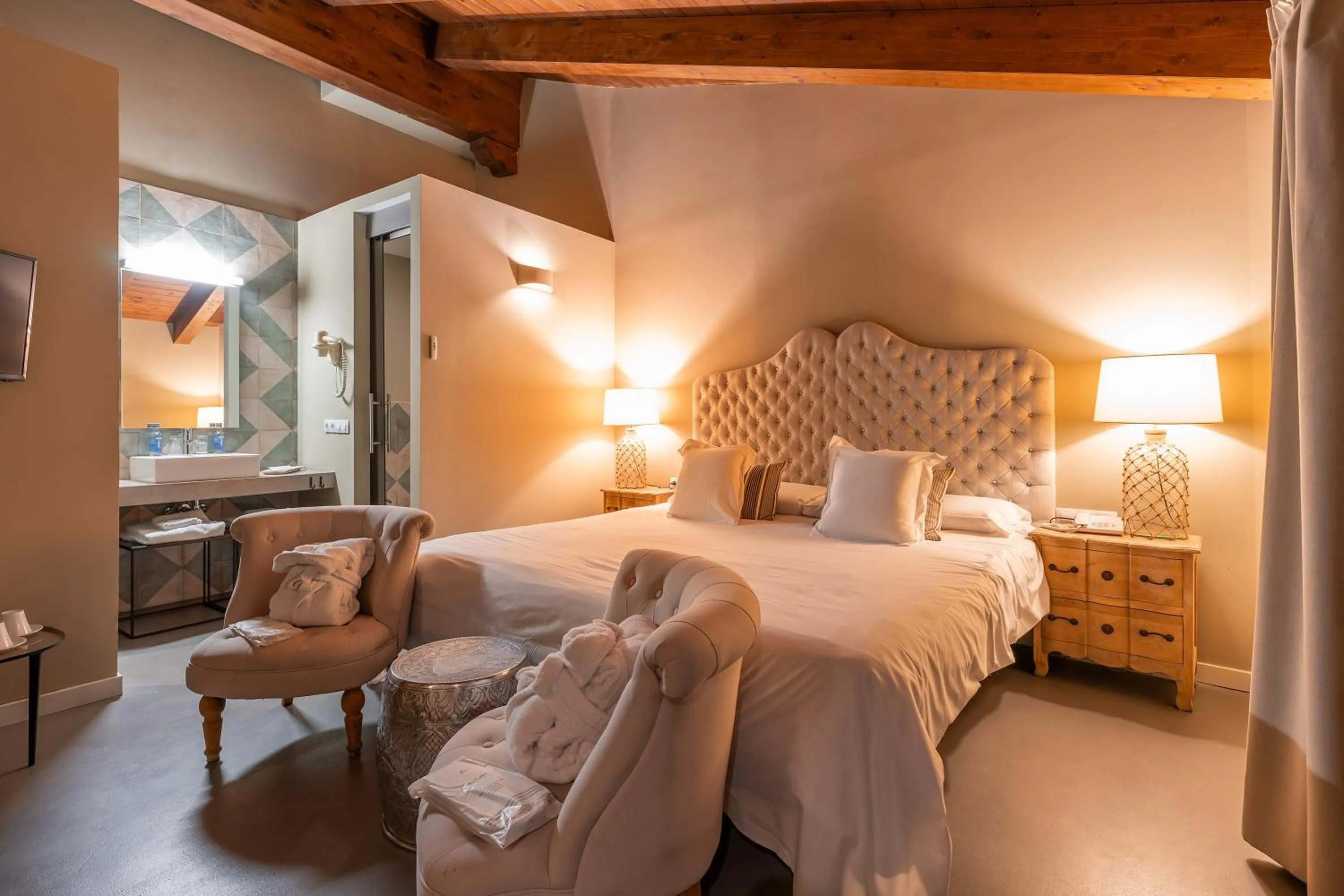 Photo of the whole room, Bed in Hotel Mas De Cebrian