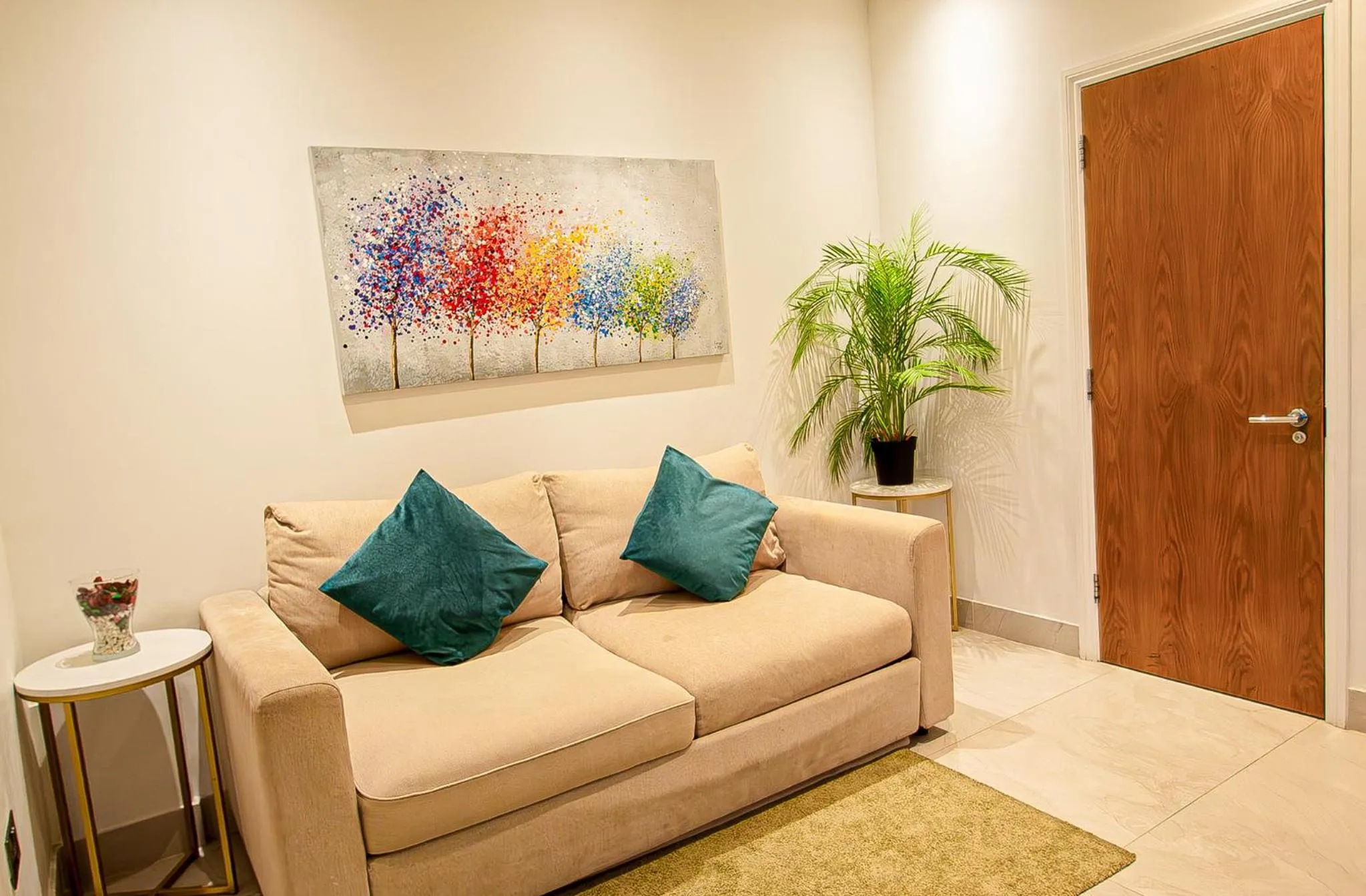 Bed in Hyde Park Superior Apartments