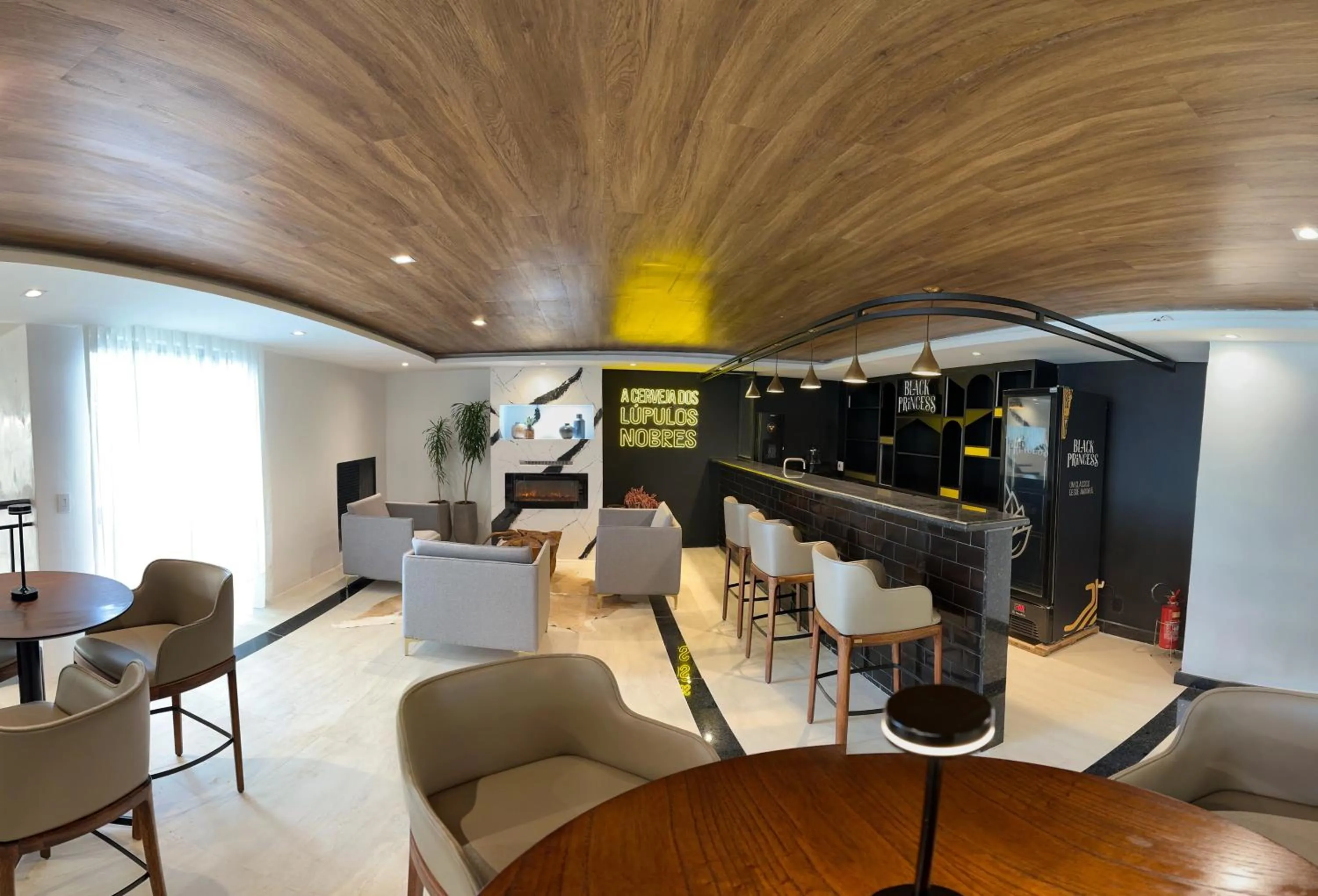 Lounge or bar in Gran Paradiso Campos do Jordão By Ventura OFICIAL