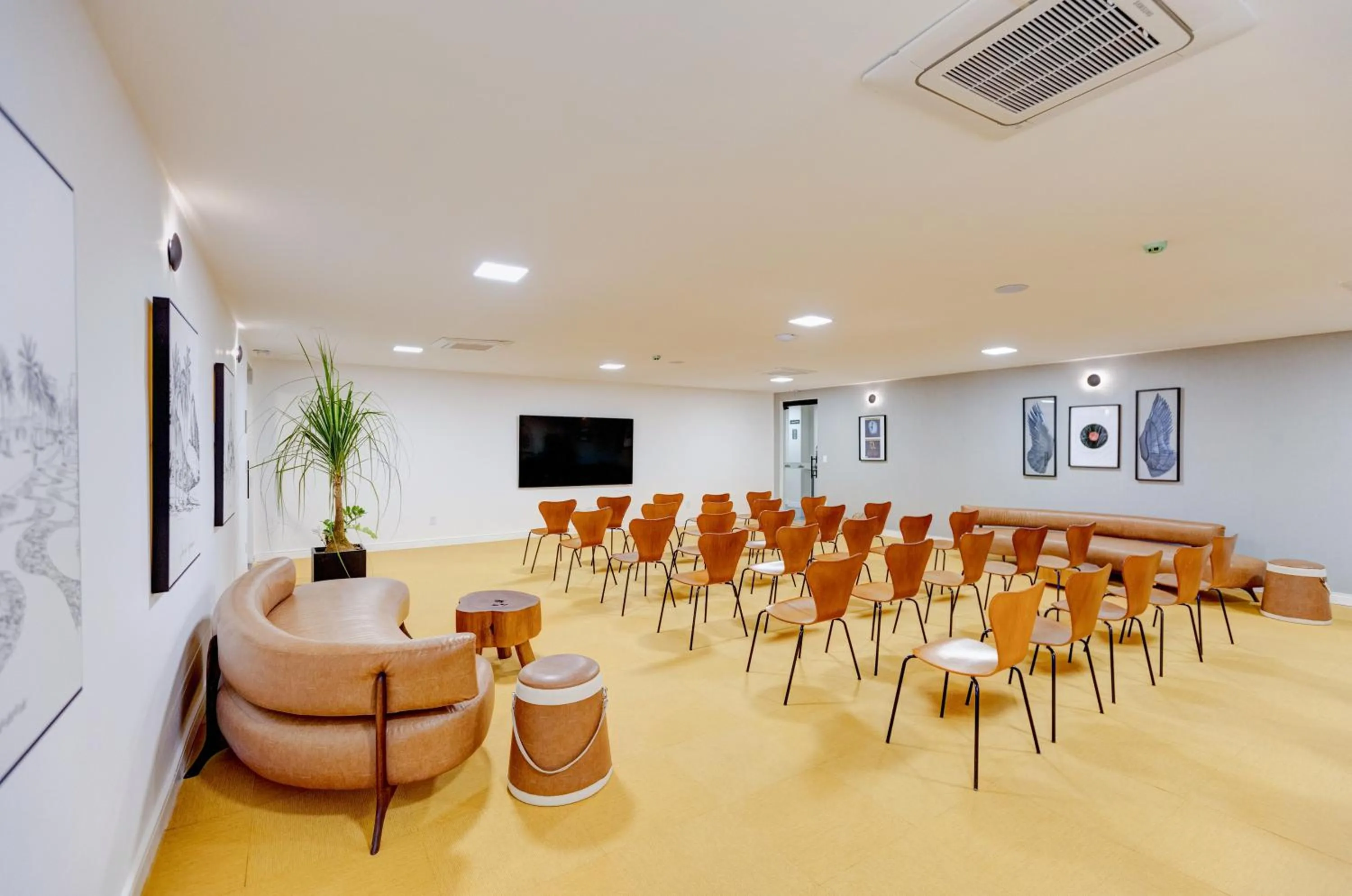 Banquet/Function facilities in Gran Paradiso Campos do Jordão By Ventura OFICIAL