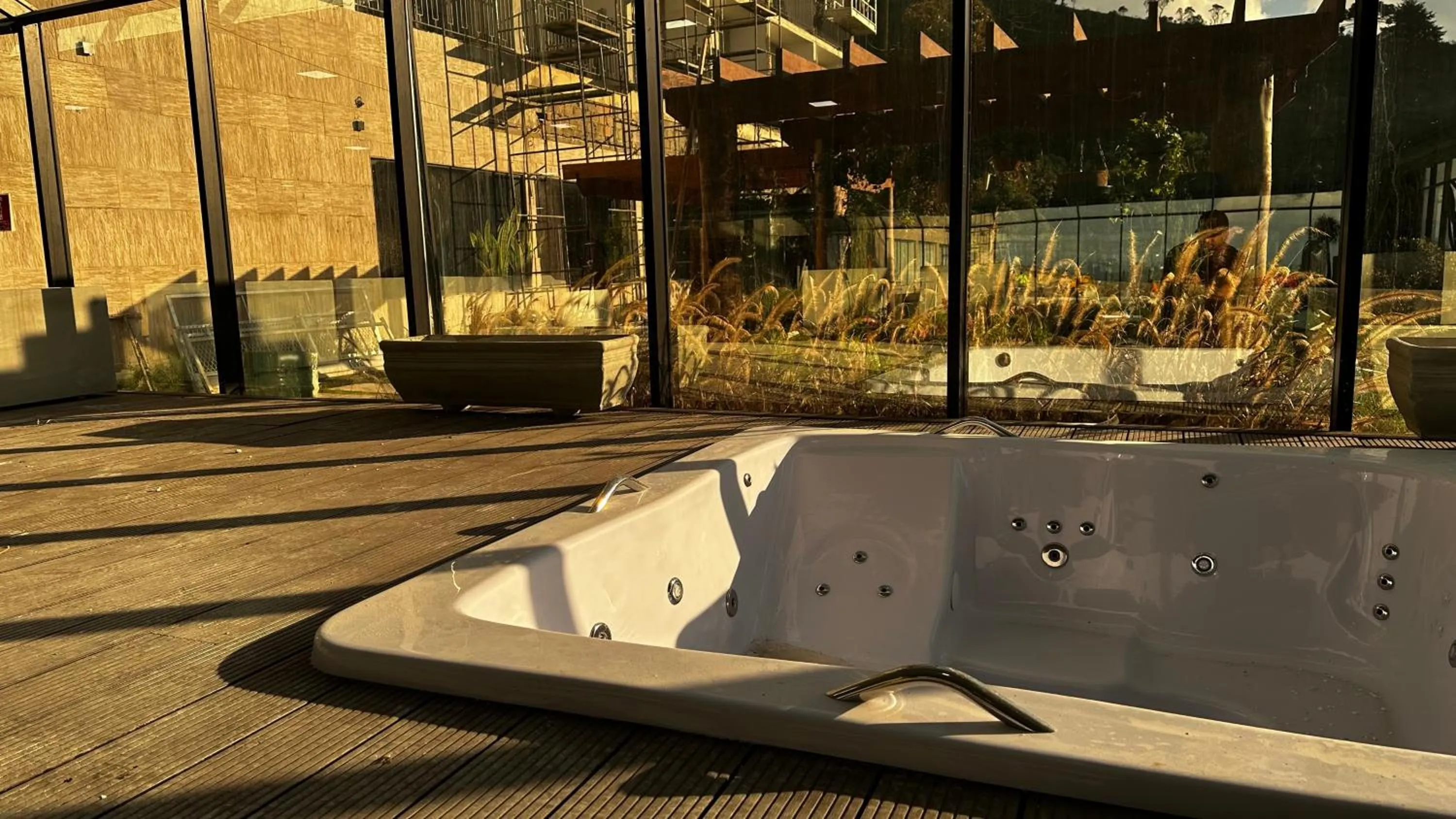 Hot Tub in Gran Paradiso Campos do Jordão By Ventura OFICIAL