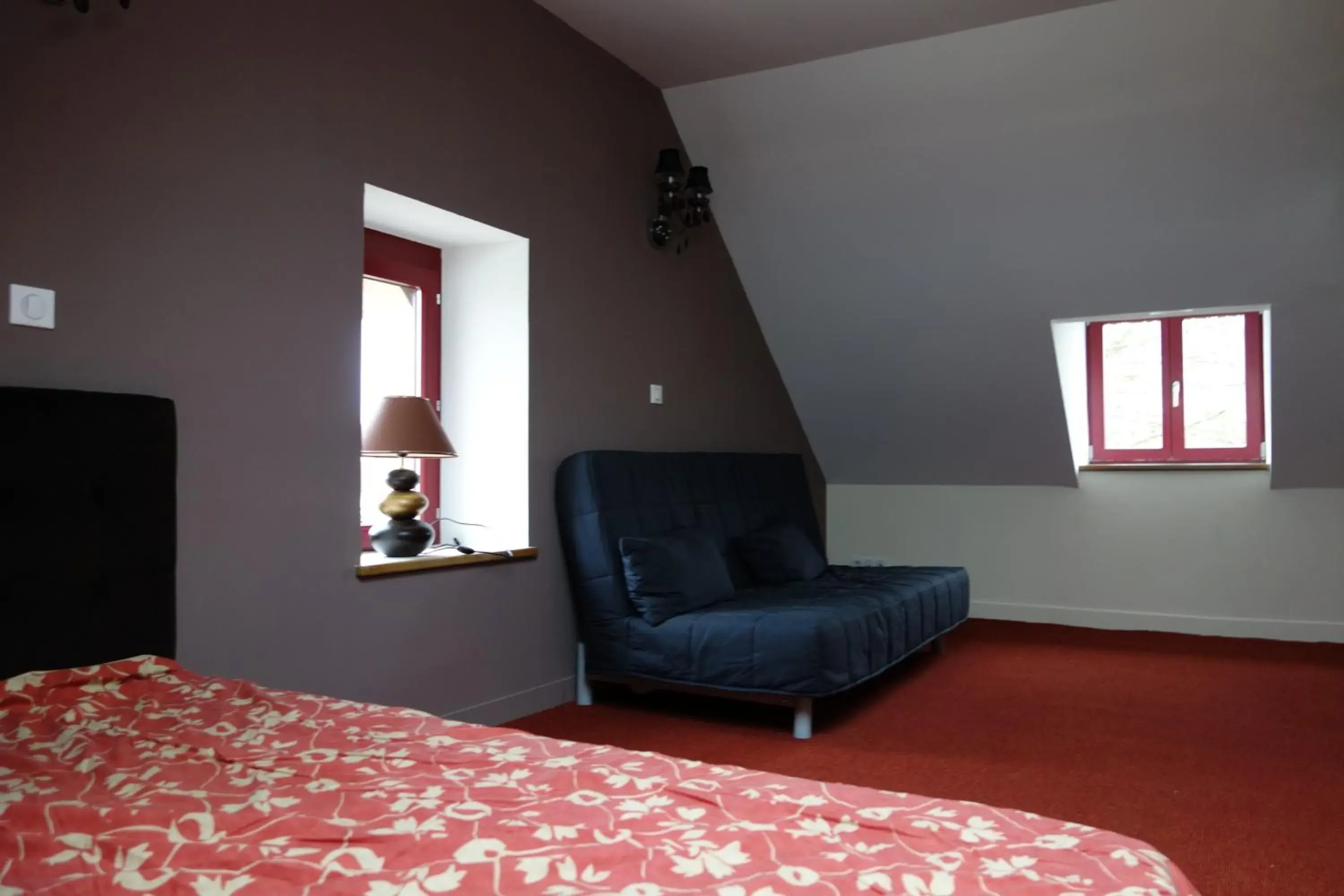 Family Room with King Size Bed - "Ceylan" in Le Fauverney Lodge Family Room with King Size Bed - "Ceylan" in Le Fauverney Lodge