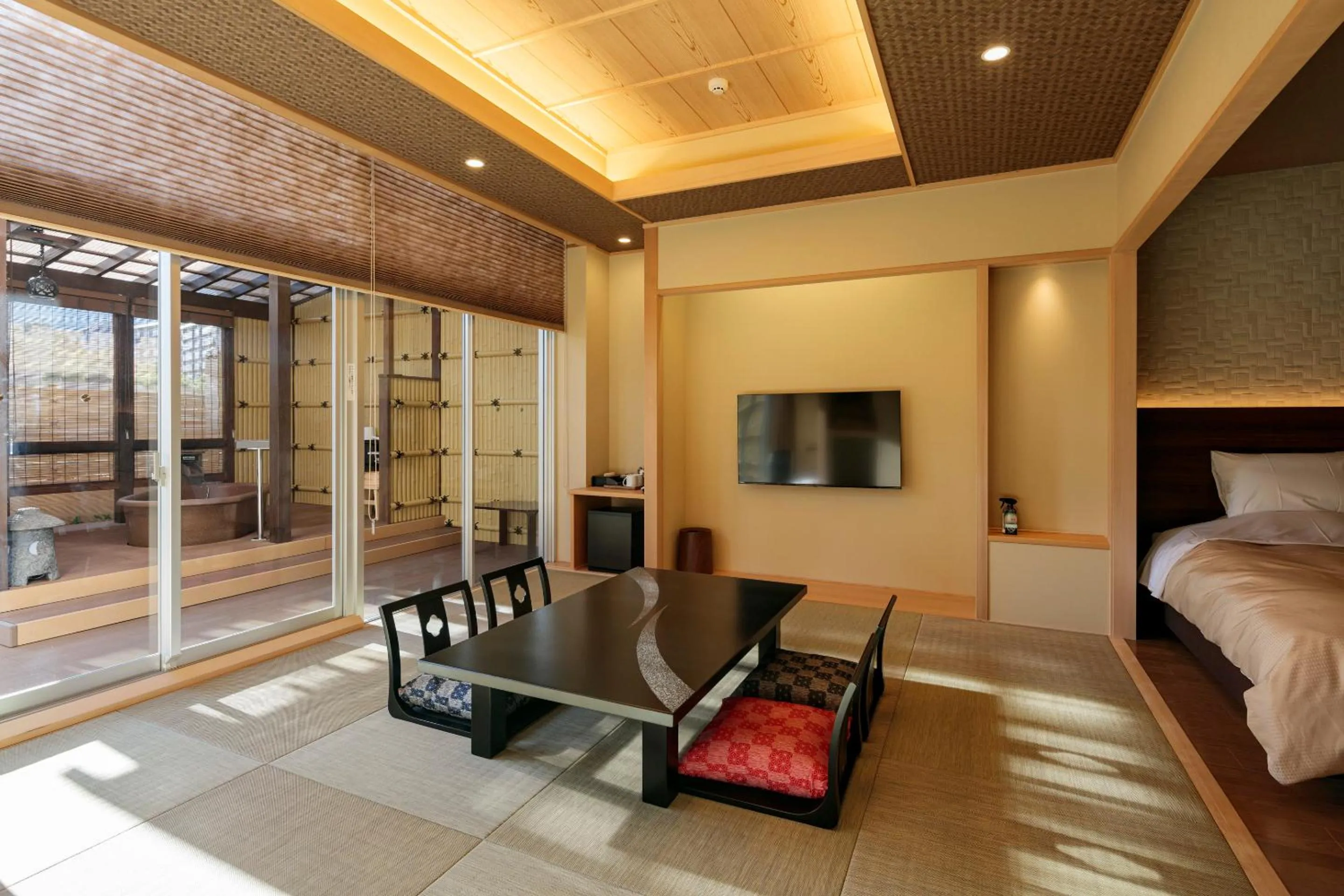 Bed in ホテル京都エミナースManyonoyuHotelKyotoEminence