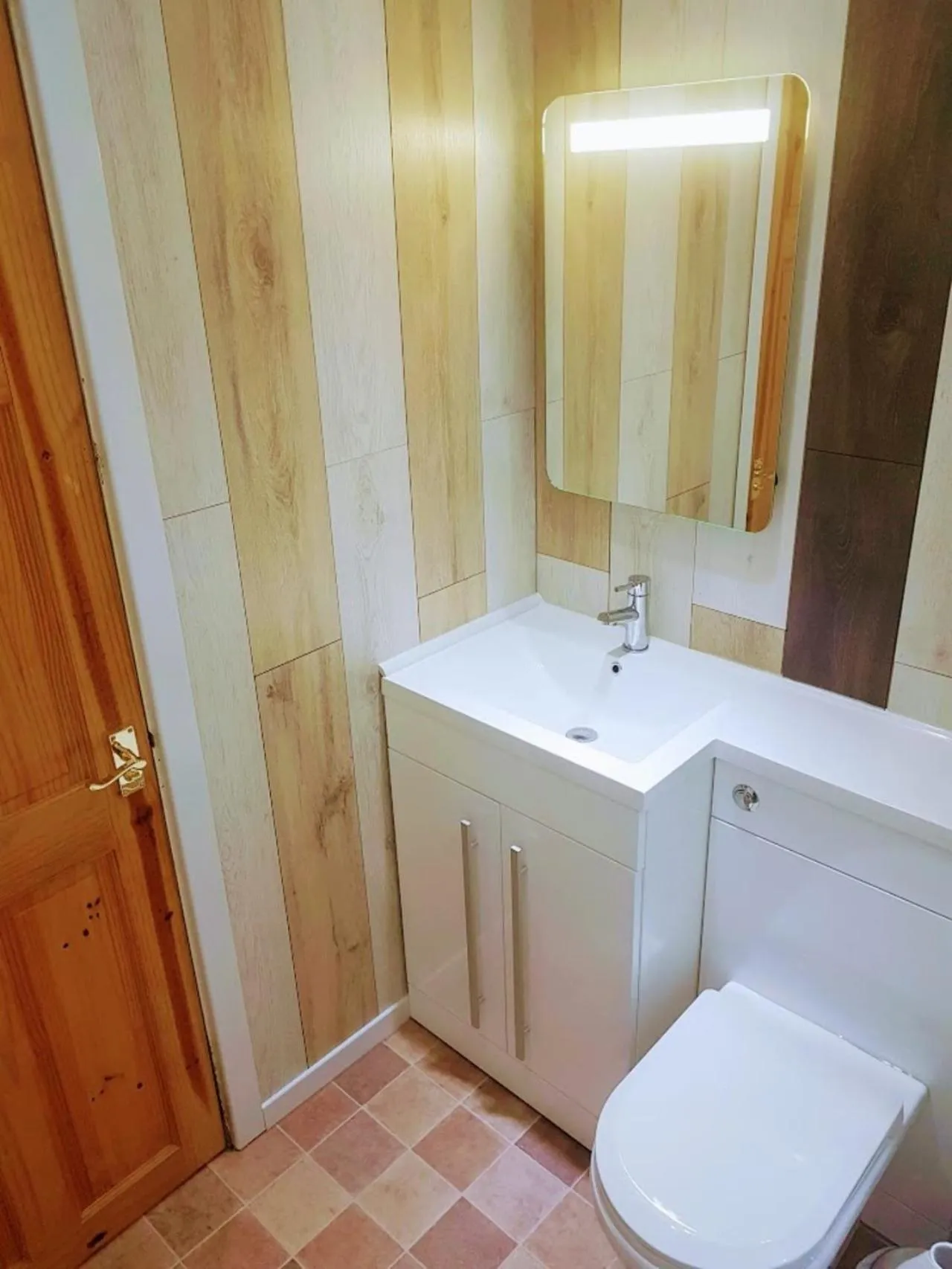 Bathroom in Dawlish Warren Holidays