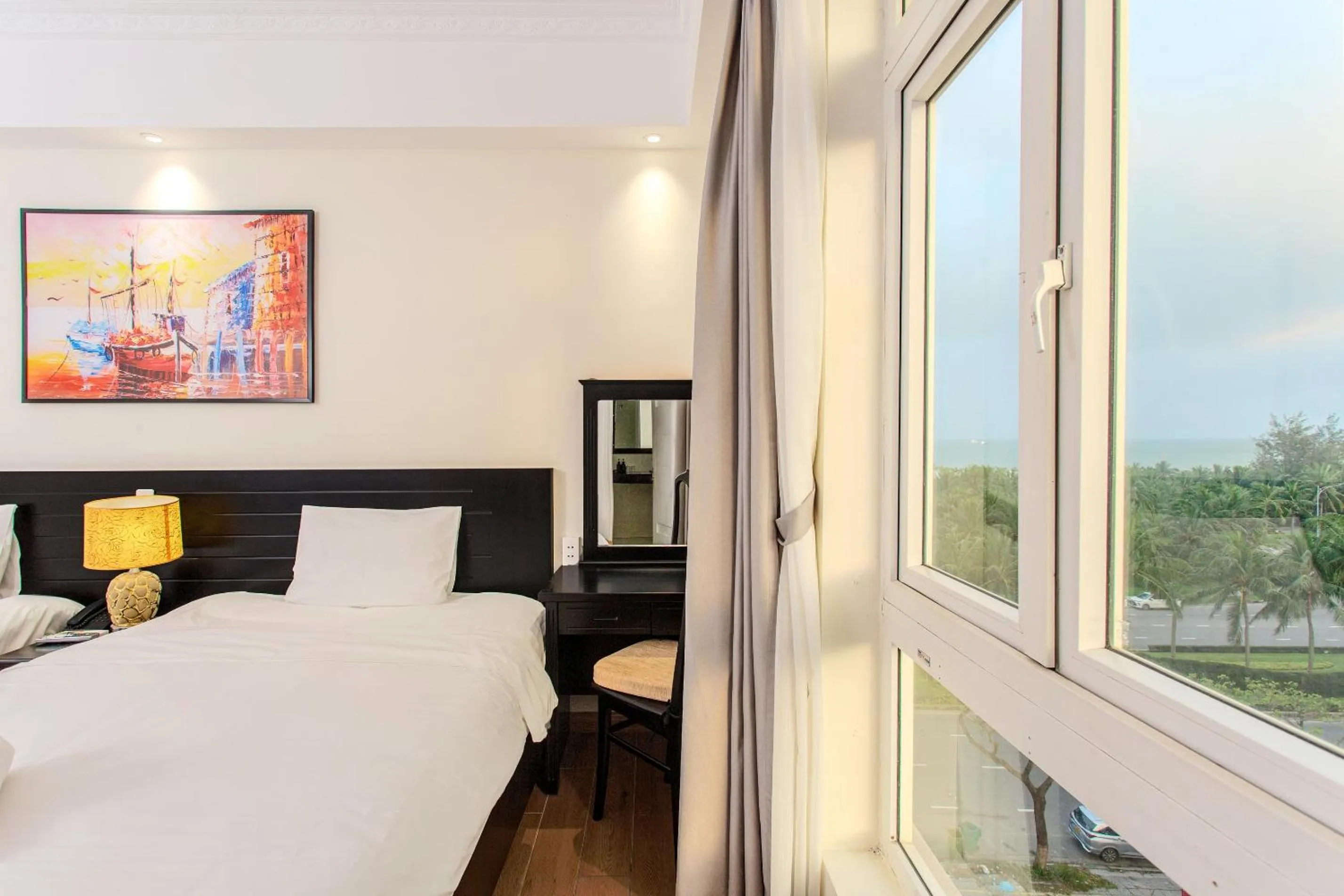 Bed in Seavitel Danang Beach Hotel