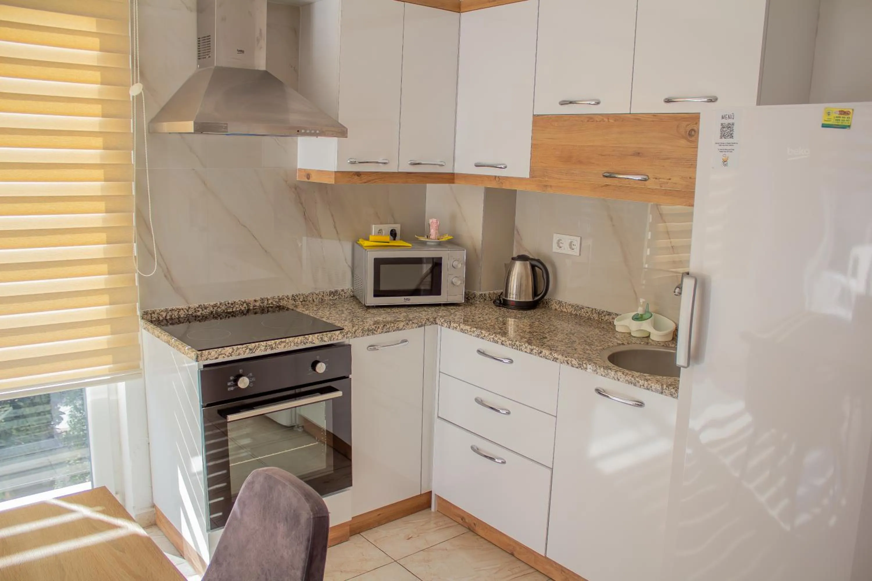 Coffee/tea facilities in Güden-Pearl