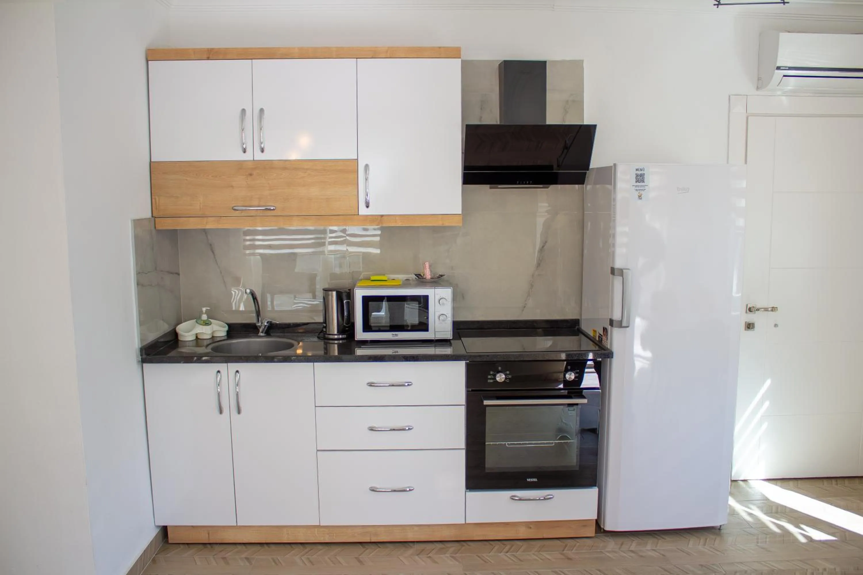 Kitchen or kitchenette in Güden-Pearl