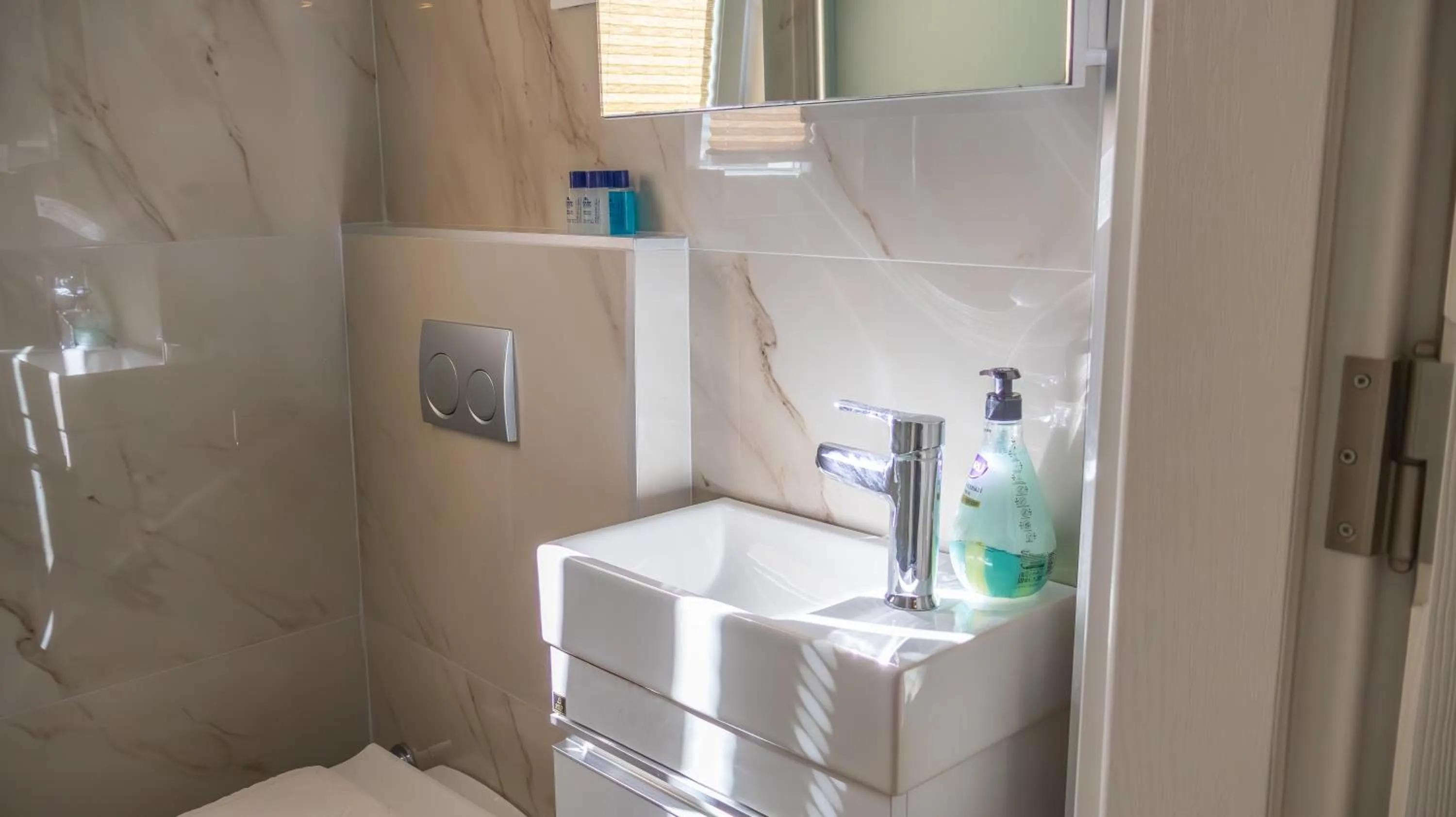 Bathroom in Güden-Pearl