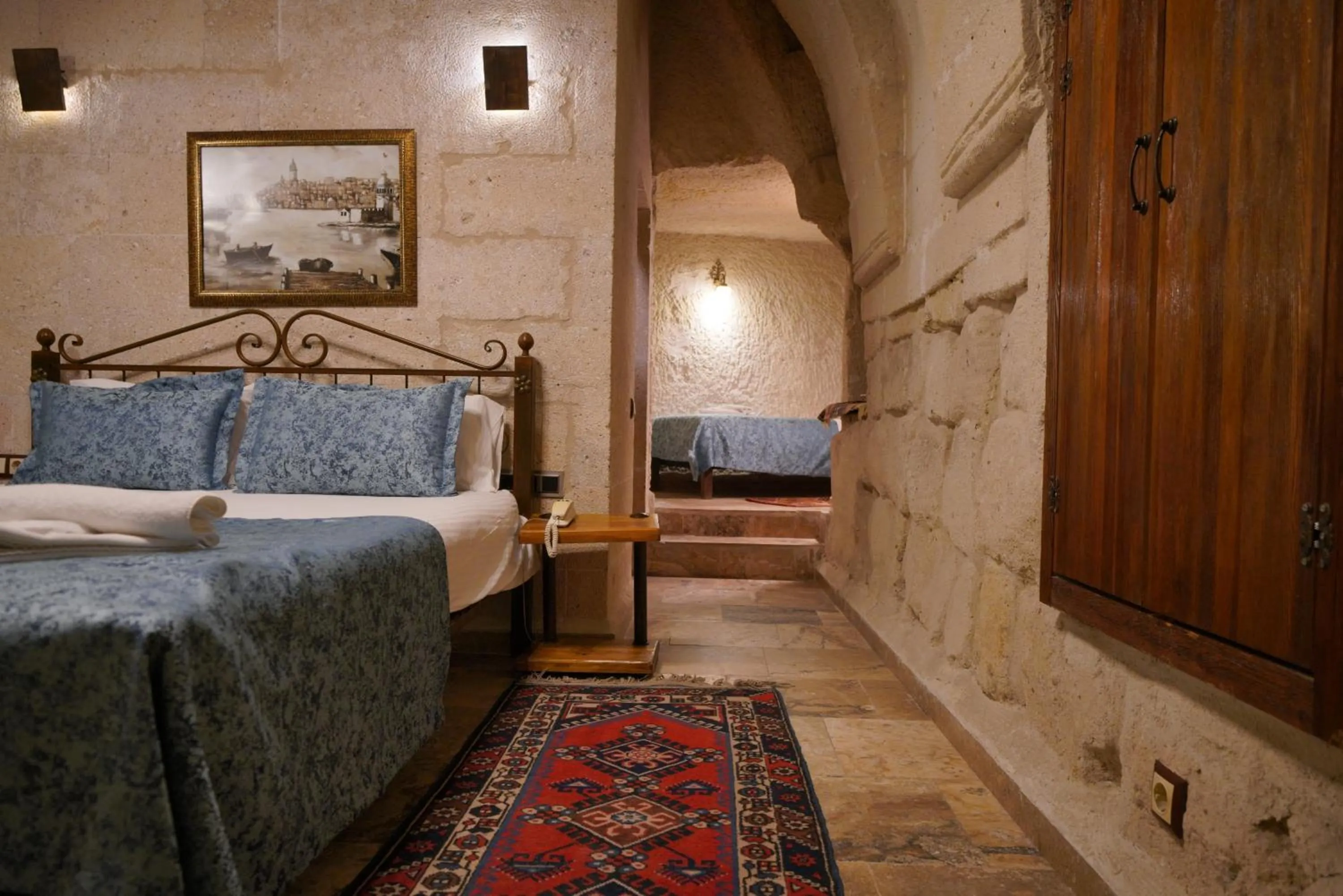 Bed in Emit Cave Hotel