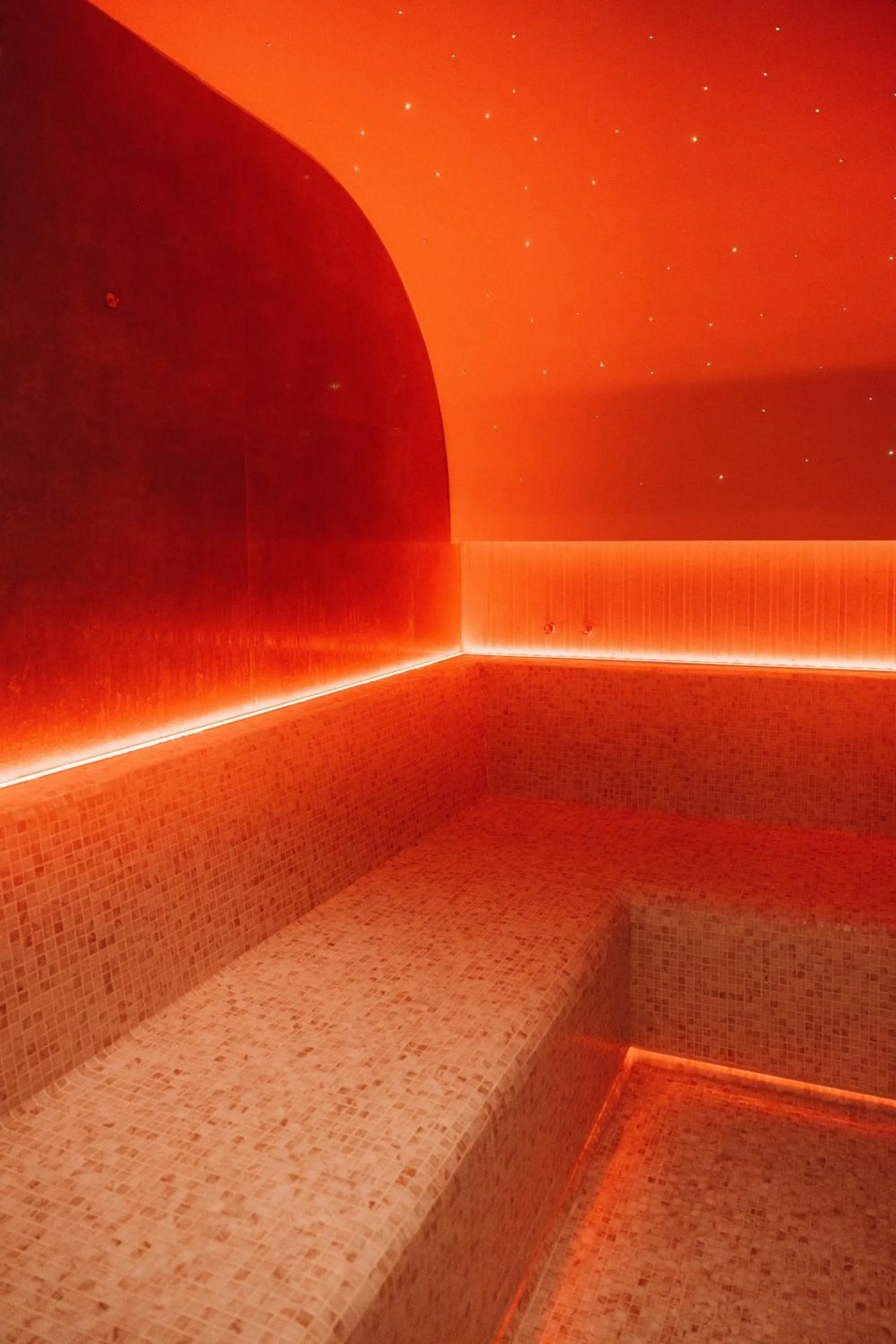 Steam room in Grand Duka Hotel & SPA