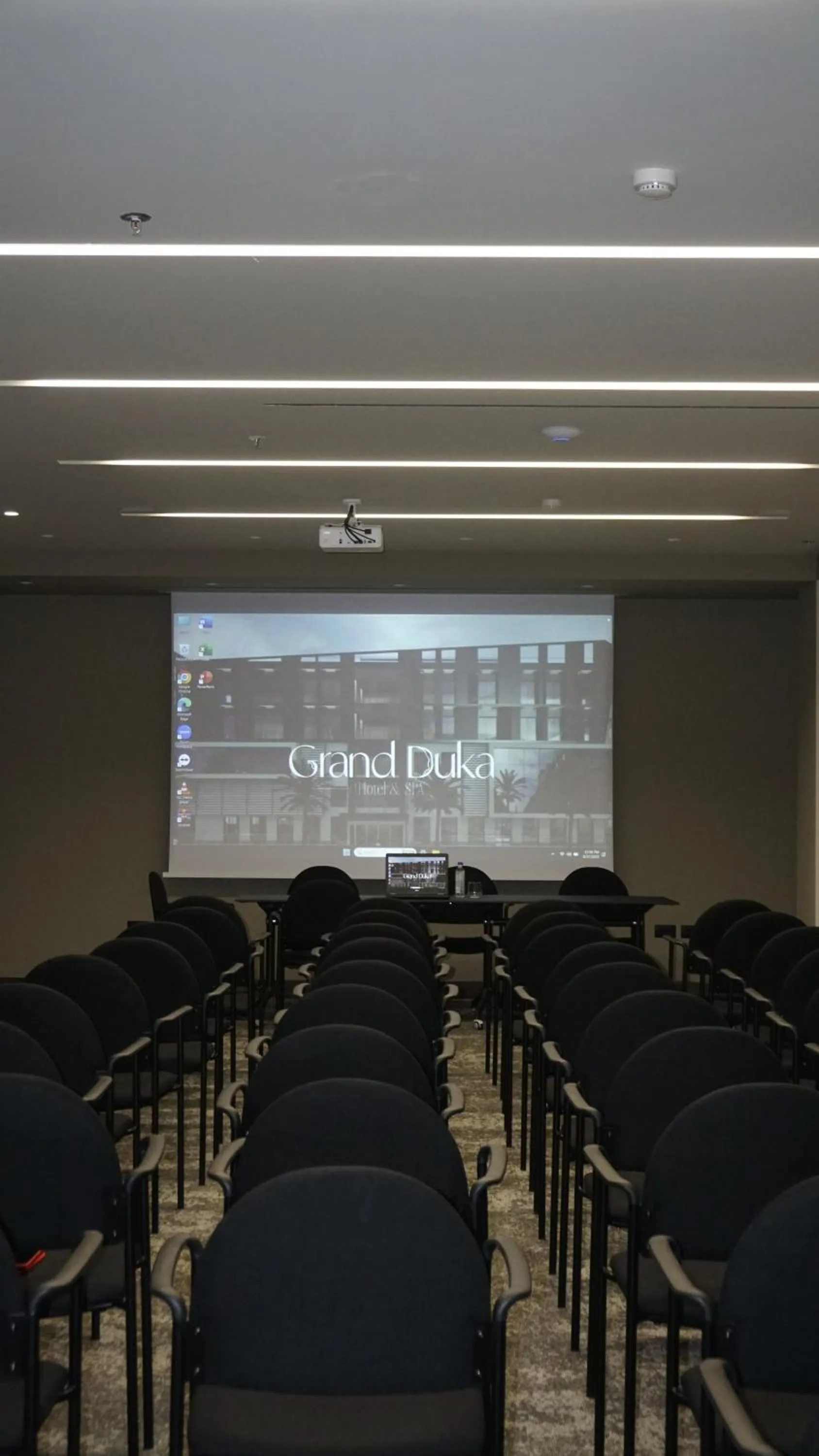 Meeting/conference room in Grand Duka Hotel & SPA