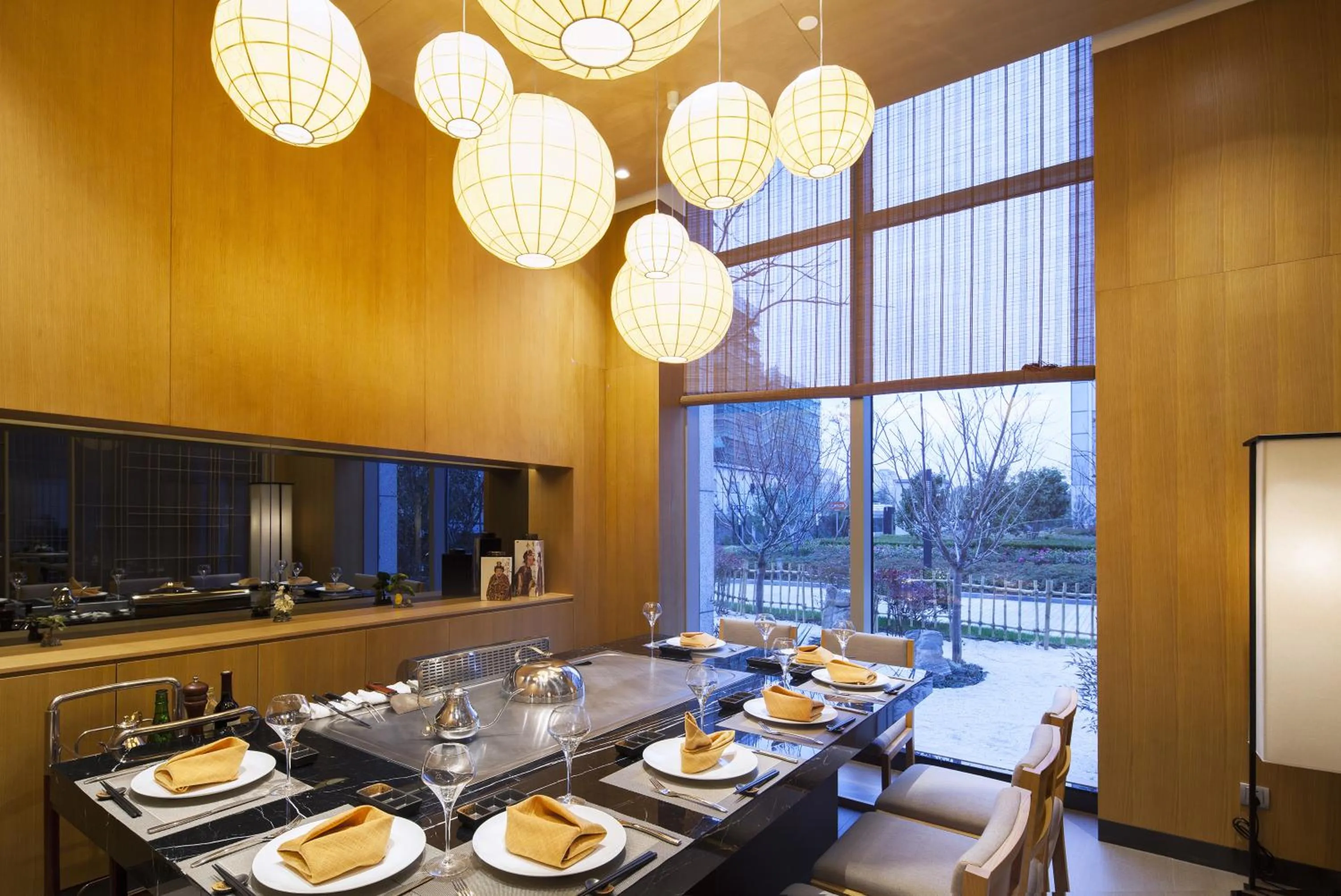 Restaurant/places to eat in Northern Hotel Shanghai