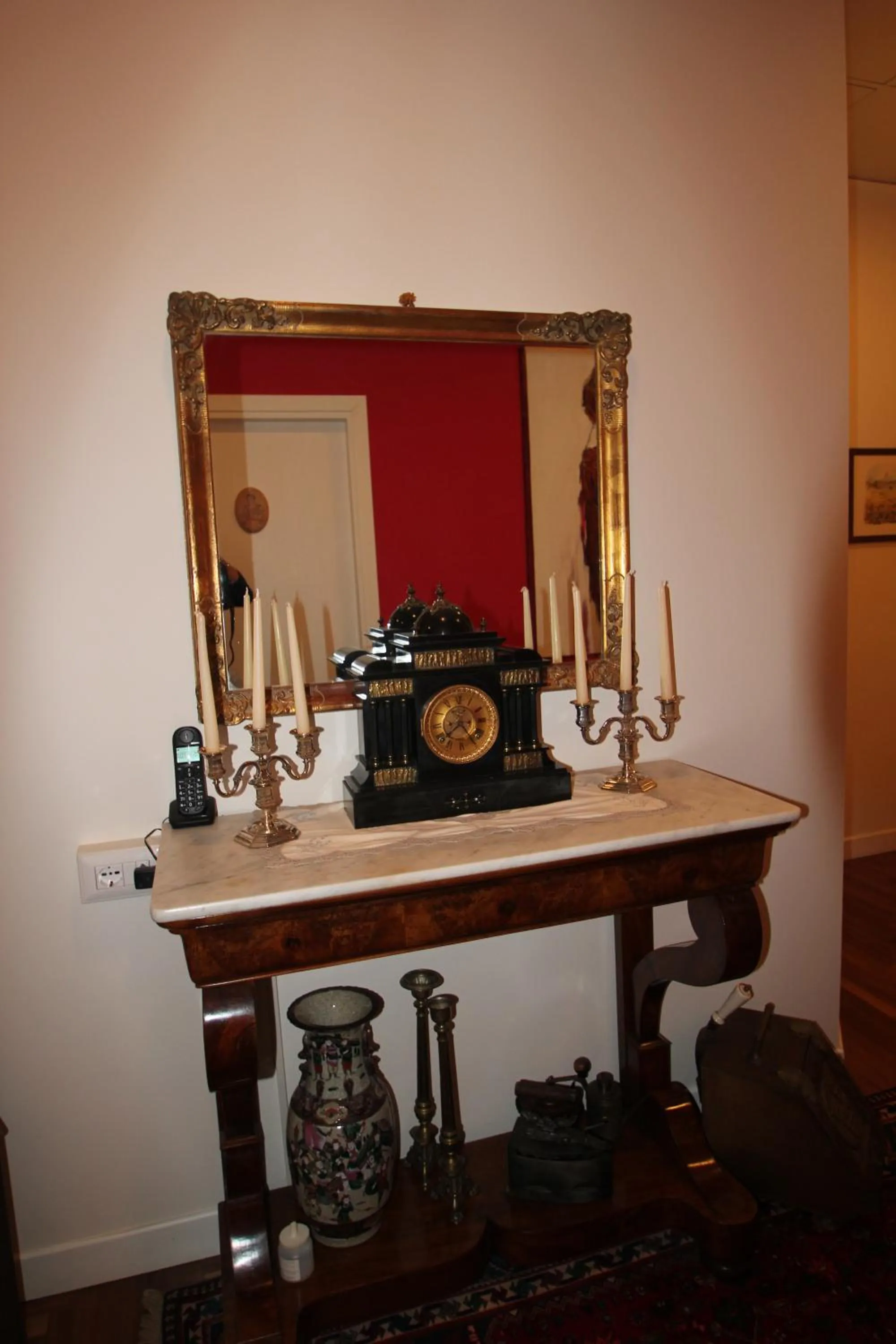 Decorative detail in B&B Le Vibrazioni