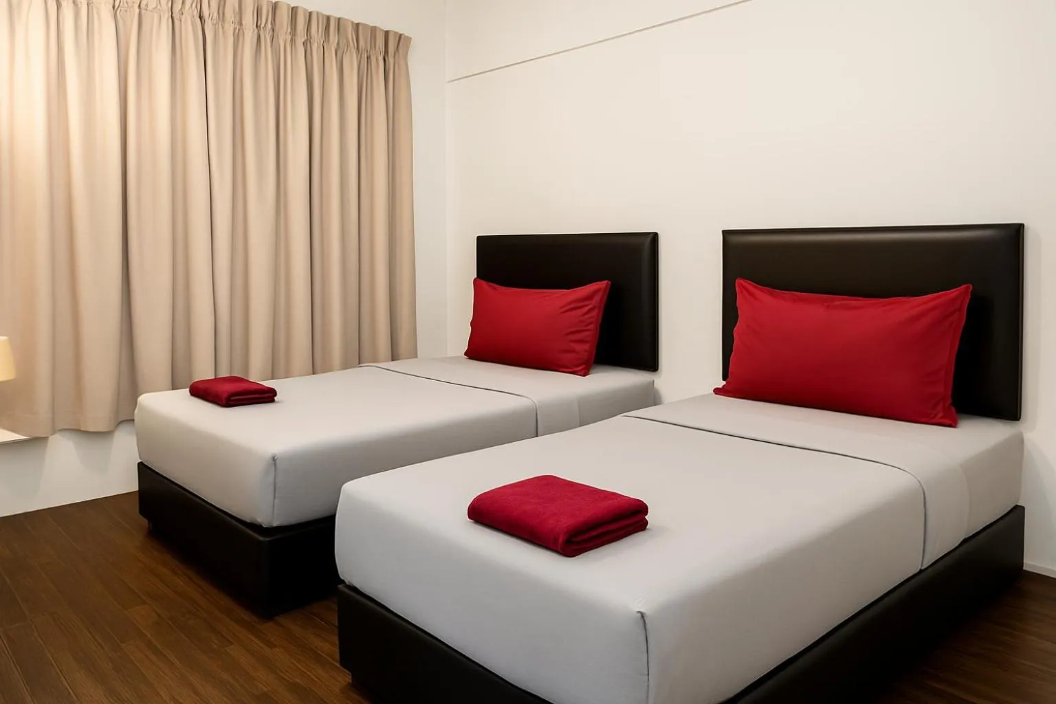 Twin Room with Private Bathroom in Intime Stay by Intime Hotel