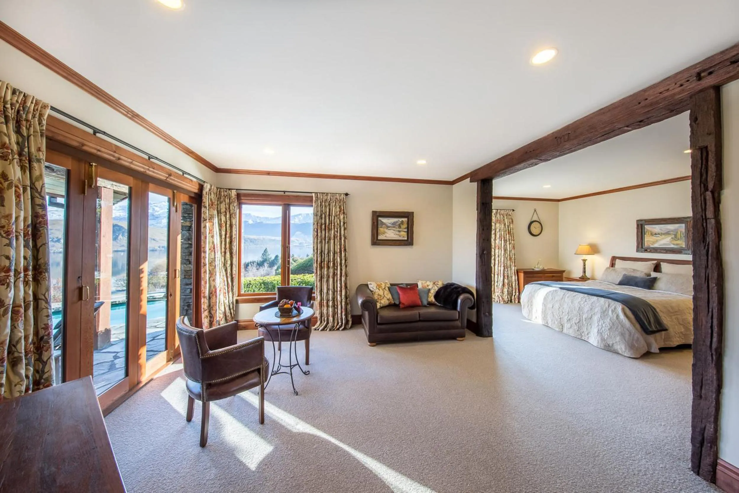 Bed in Stoneridge Estate