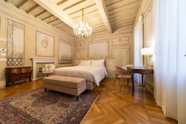 Bed in Residenza d'epoca Luca Pacioli