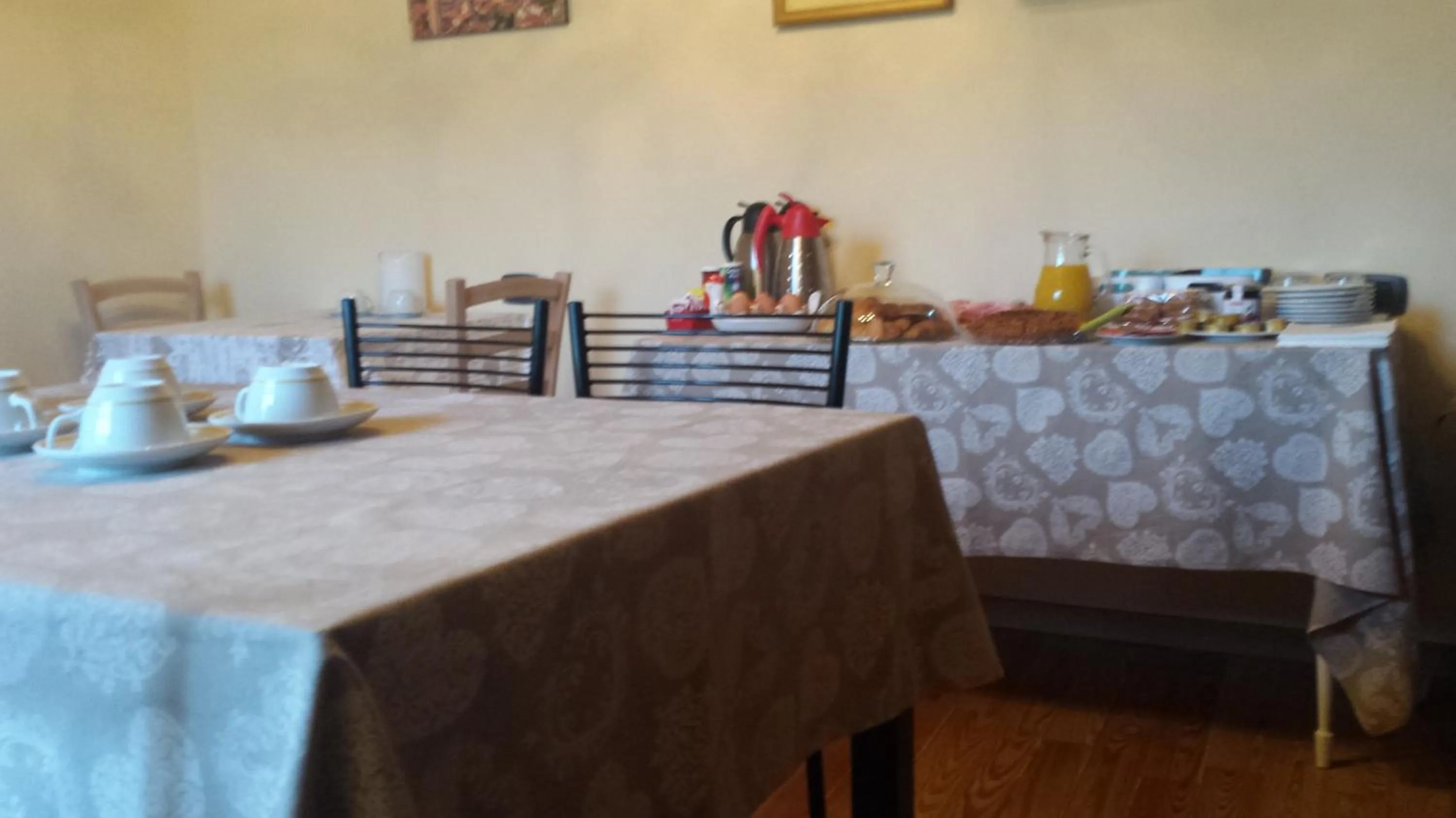 Food and drinks in B&B Casa Arcangeli