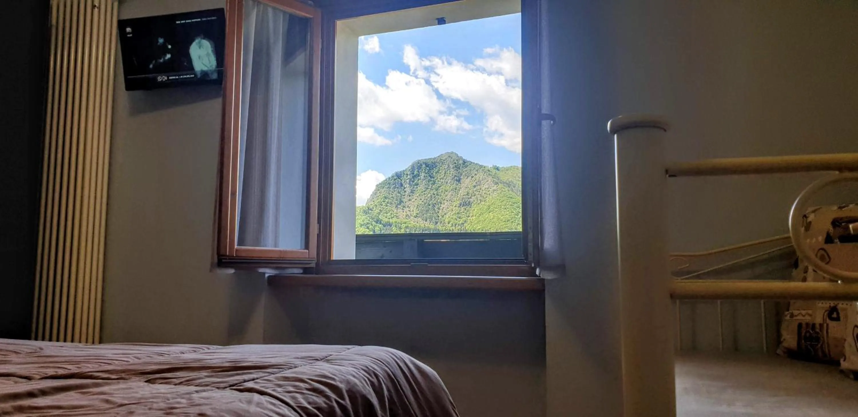 Mountain view, Bed in B&B Casa Arcangeli