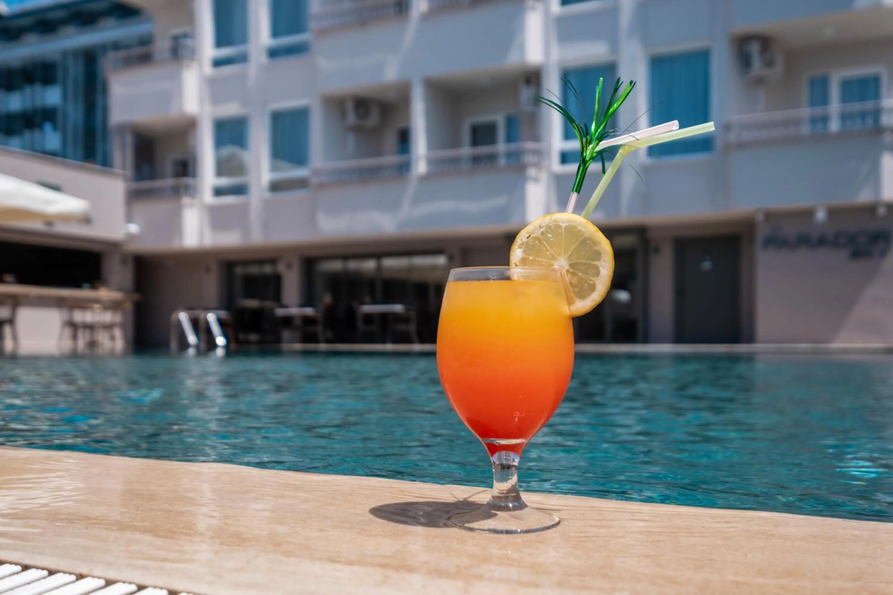 Food and drinks in Parador Sky Hotel All Inclusive