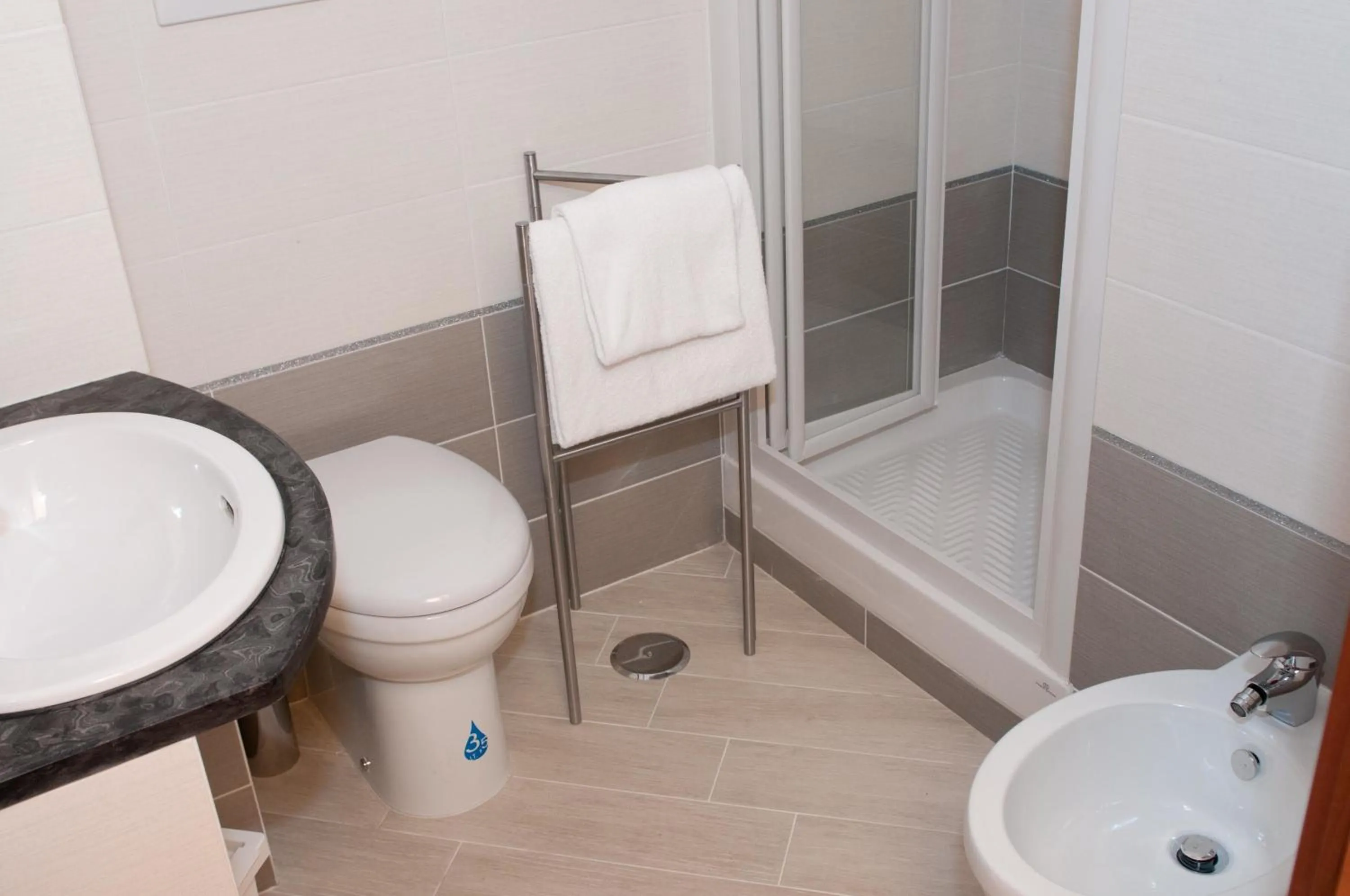 Bathroom in Lucky Domus Esquilino