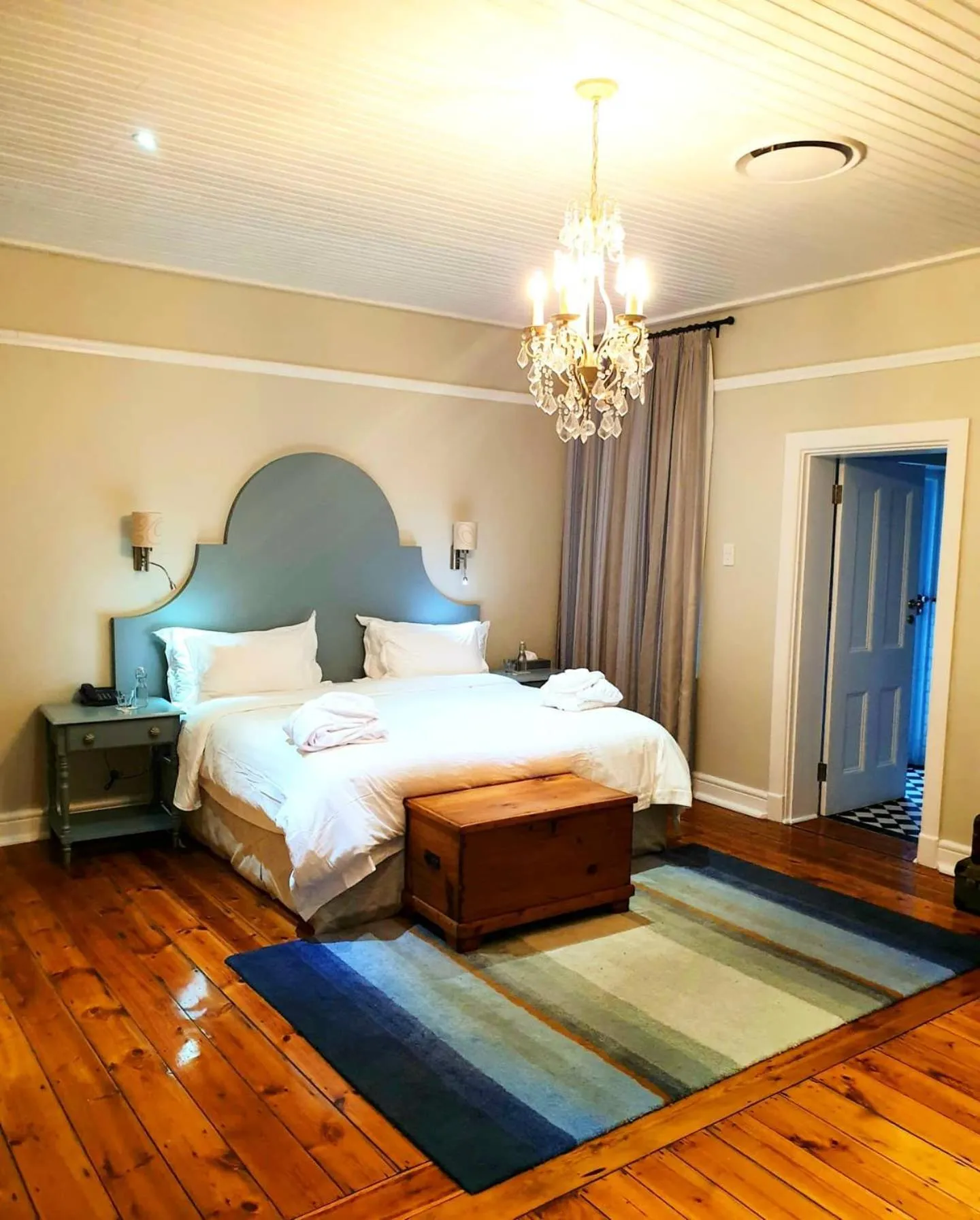 Bedroom, Bed in Royal St. Andrews Hotel, Spa and Conference Centre