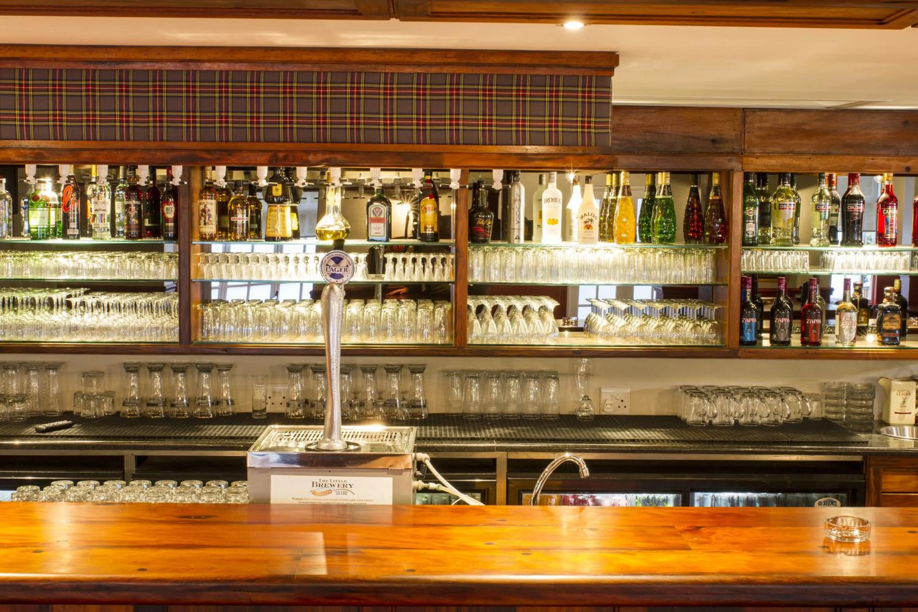 Lounge or bar in Royal St. Andrews Hotel, Spa and Conference Centre