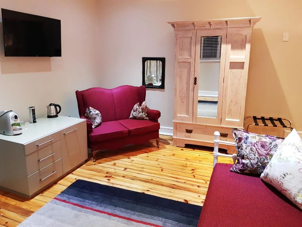 Living room in Royal St. Andrews Hotel, Spa and Conference Centre