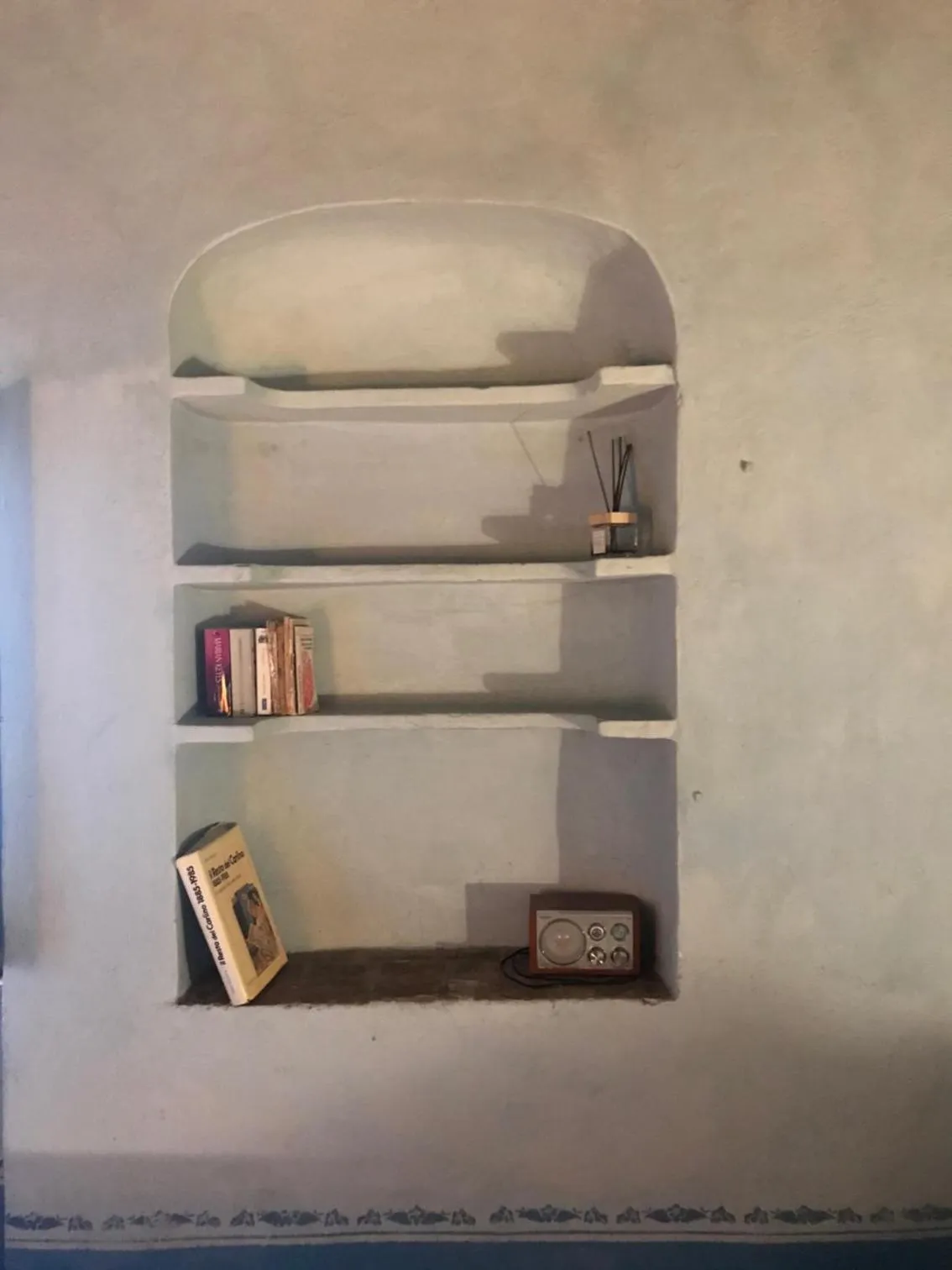 Decorative detail in La Locanda del Loggiato