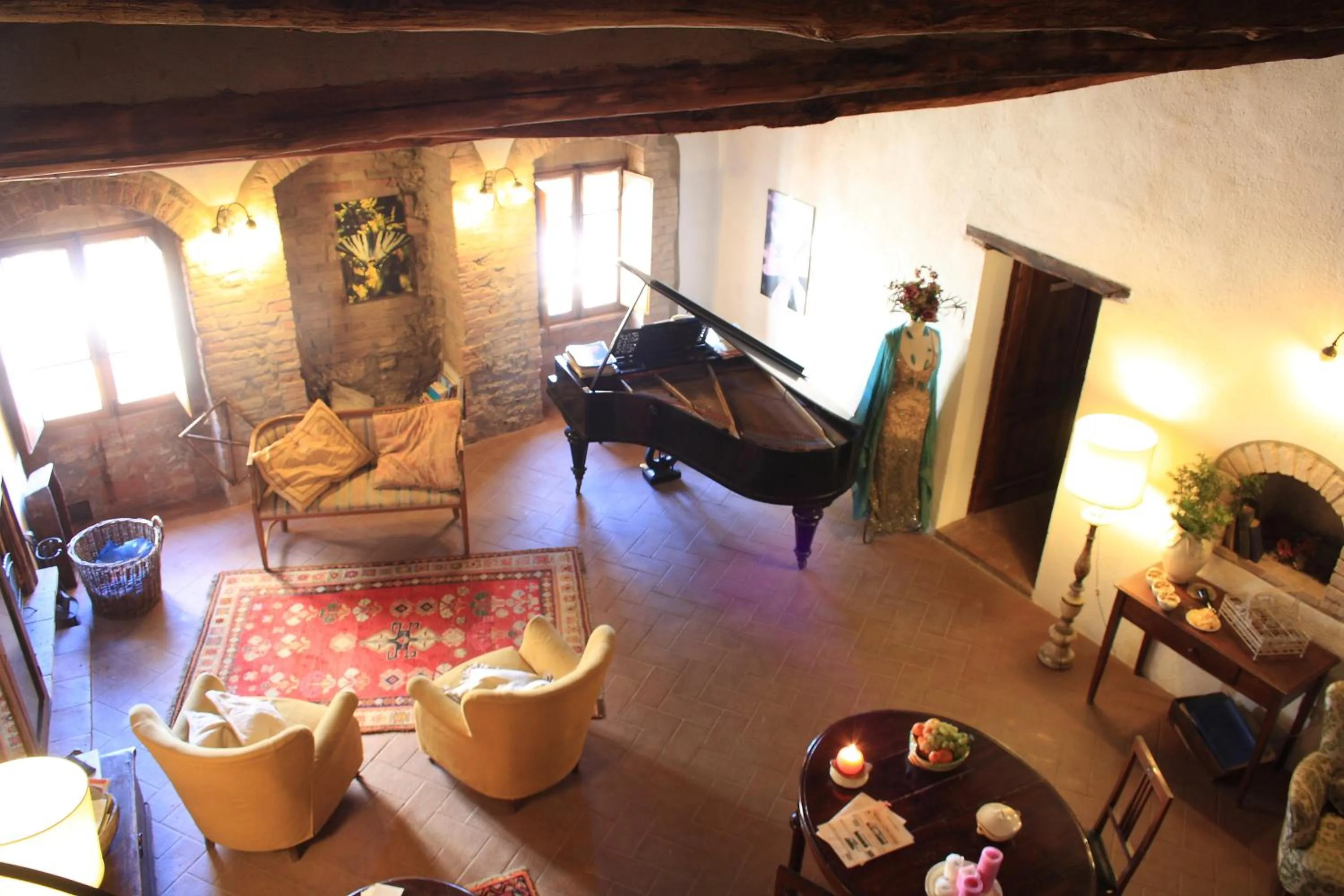 Communal lounge/ TV room in La Locanda del Loggiato