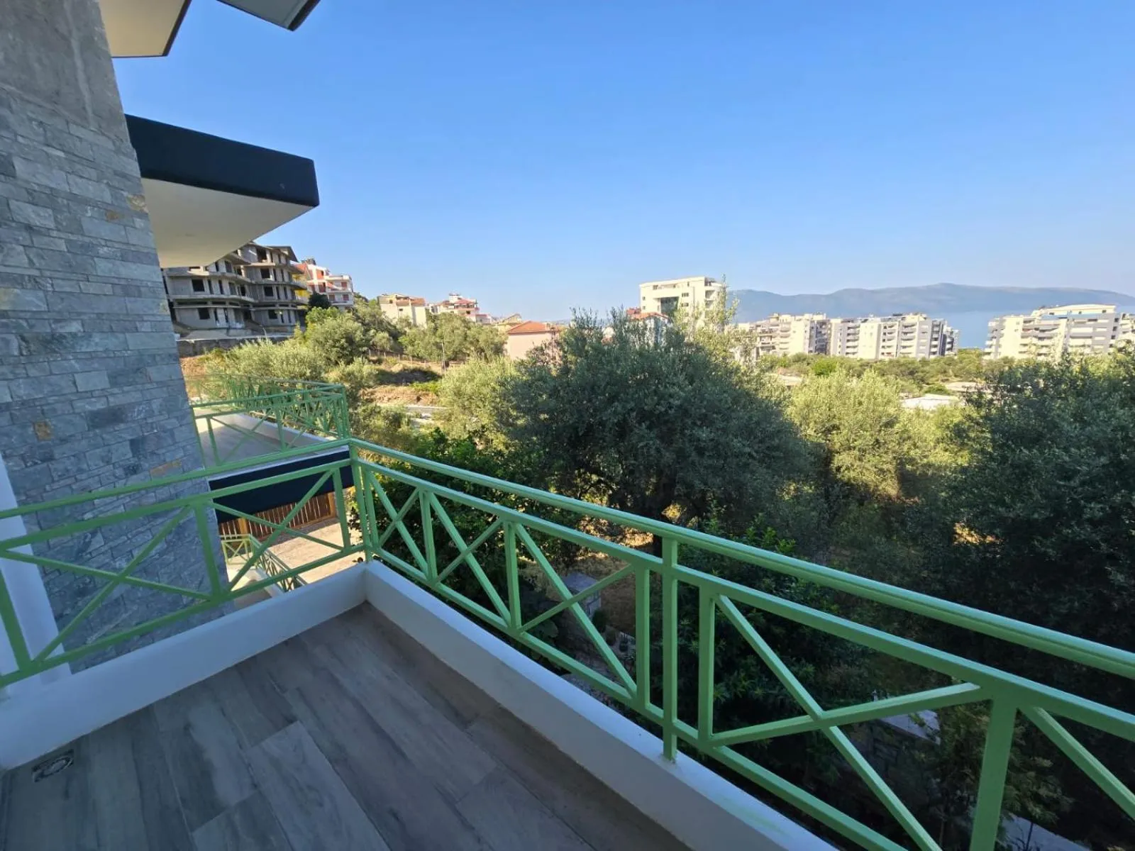 Balcony/Terrace in Olivet Hotel