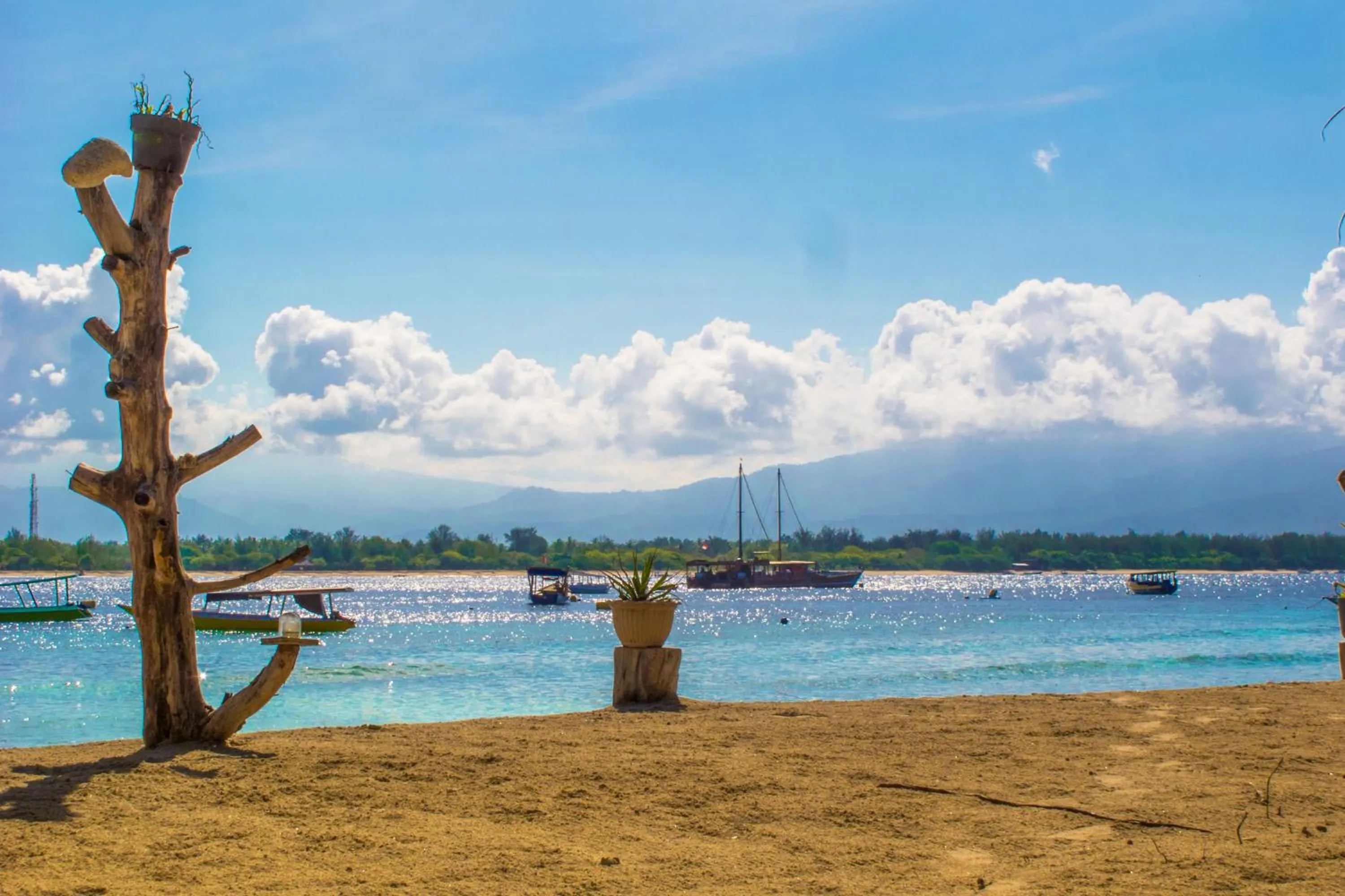 Neighbourhood in Mandalika Cottage
