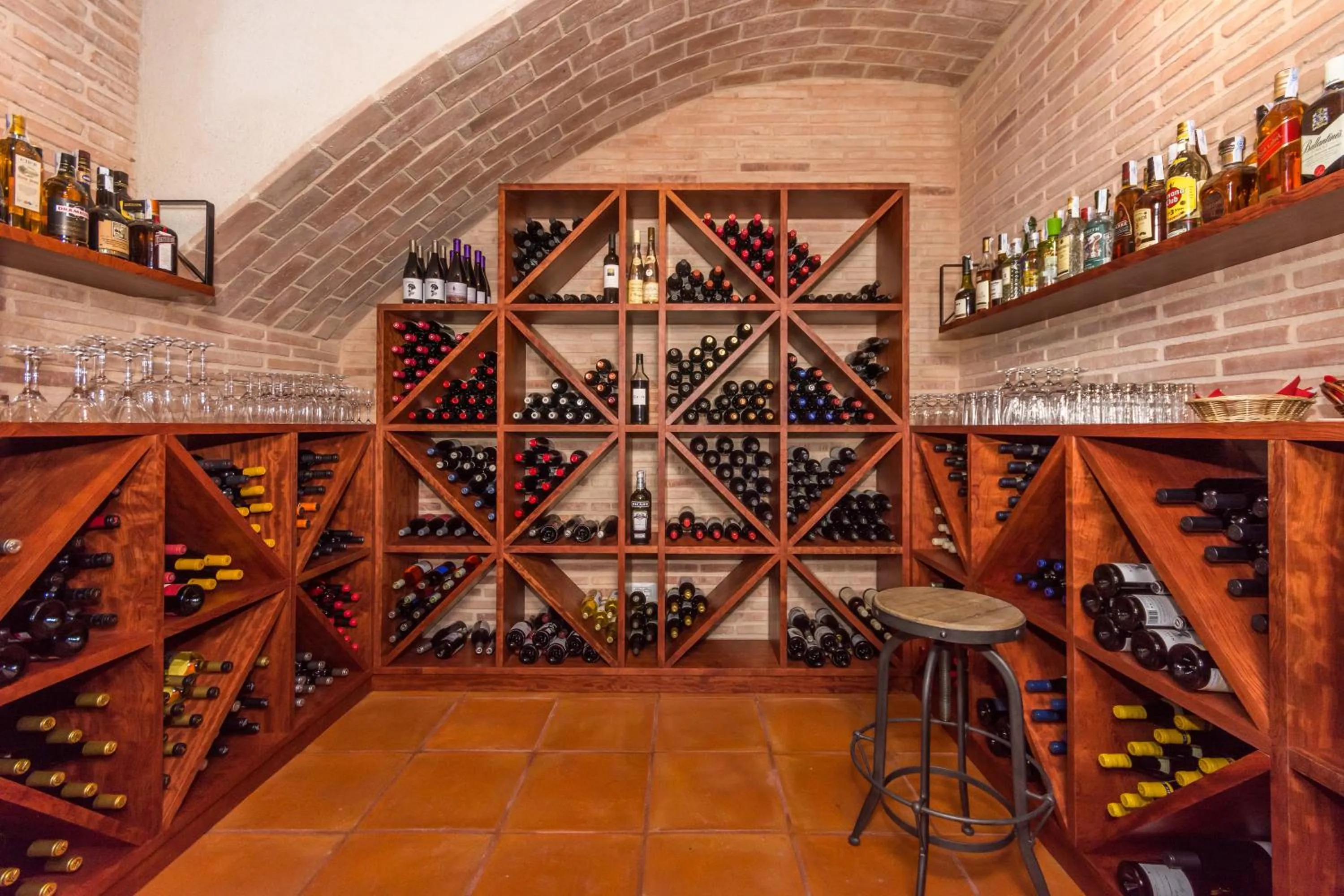 Food and drinks in Hotel Mas de la Costa ****