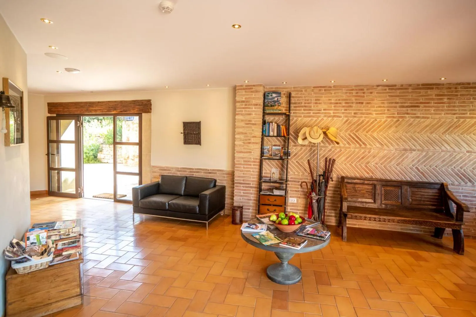 Lobby or reception in Hotel Mas de la Costa ****