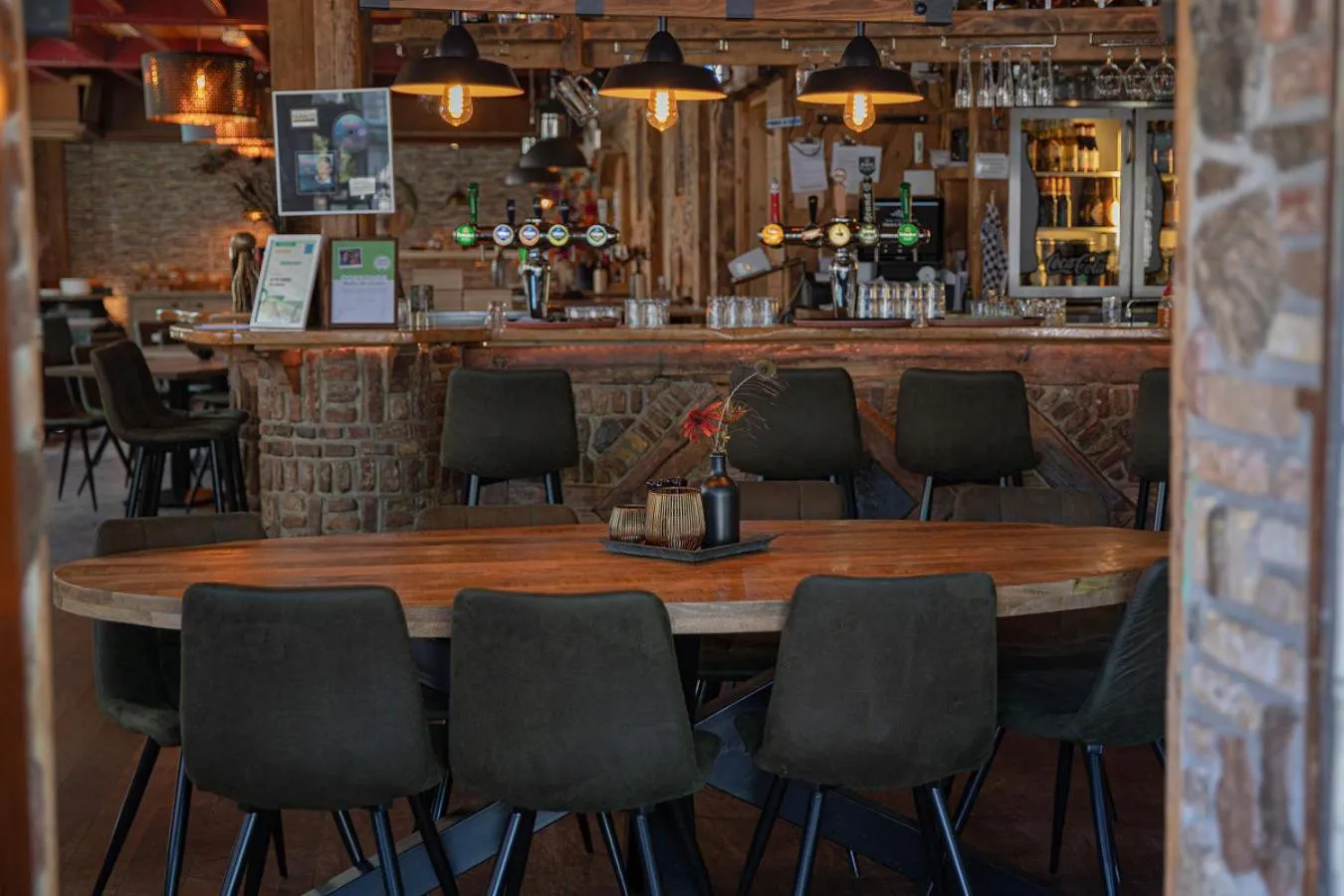 Restaurant/places to eat in Hotel Onder De Linden