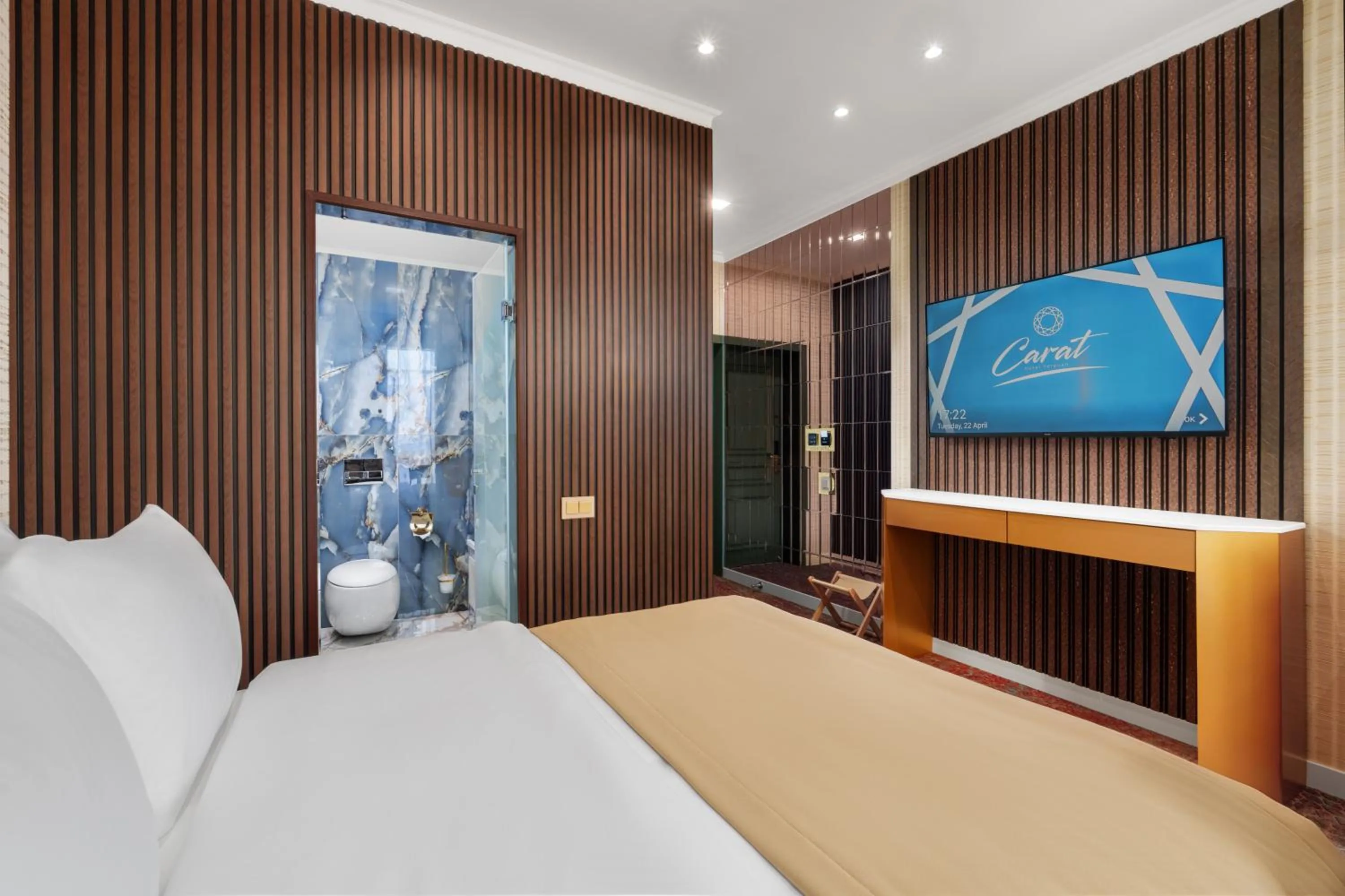 TV and multimedia, Bed in Carat Hotel Yerevan