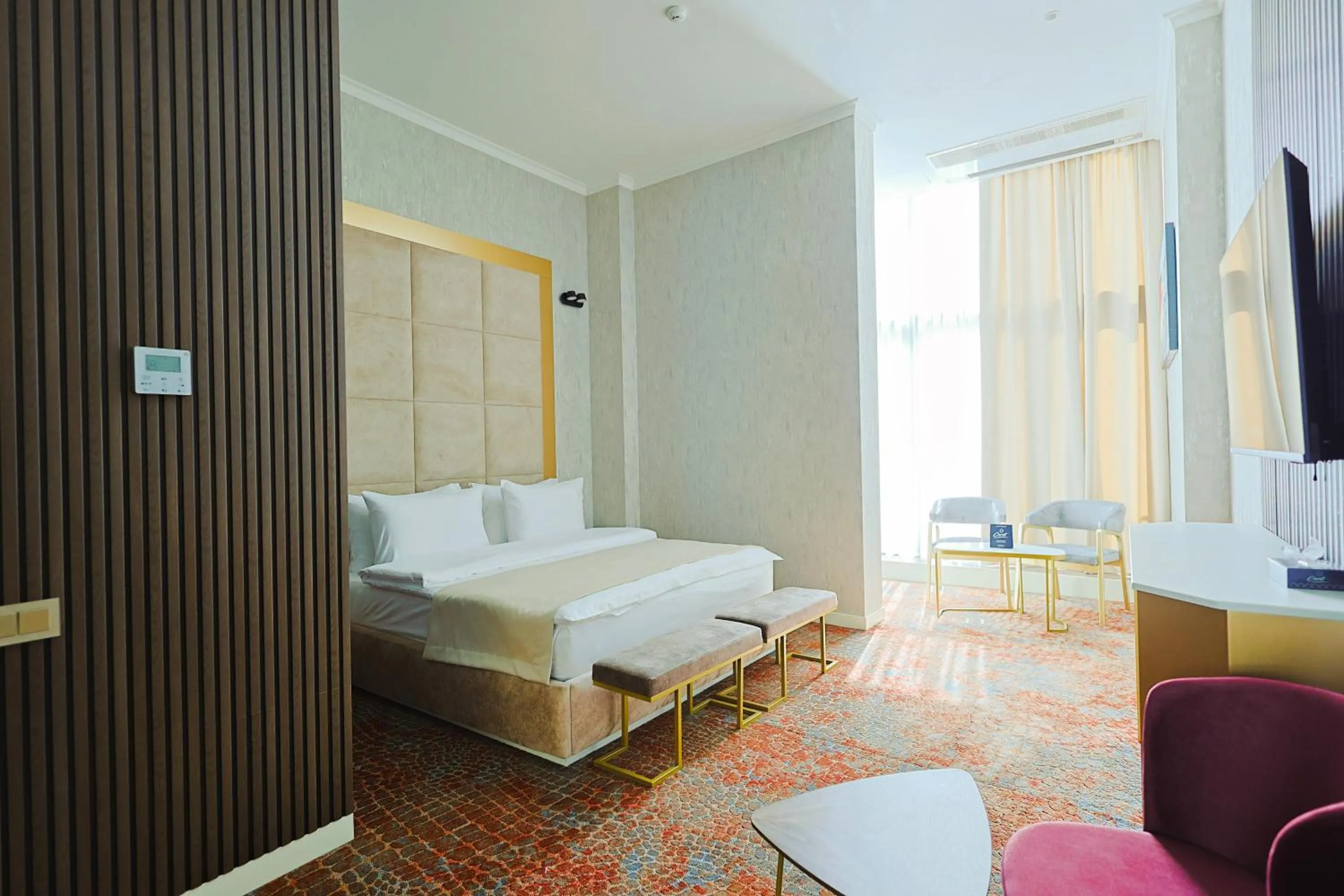 Bedroom, Bed in Carat Hotel Yerevan