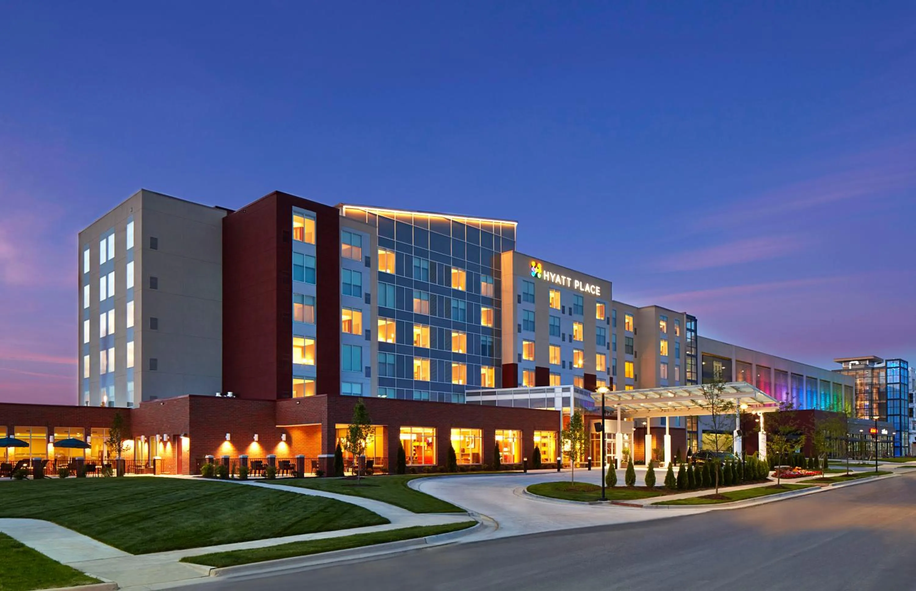 Property building in Hyatt Place Lansing-East