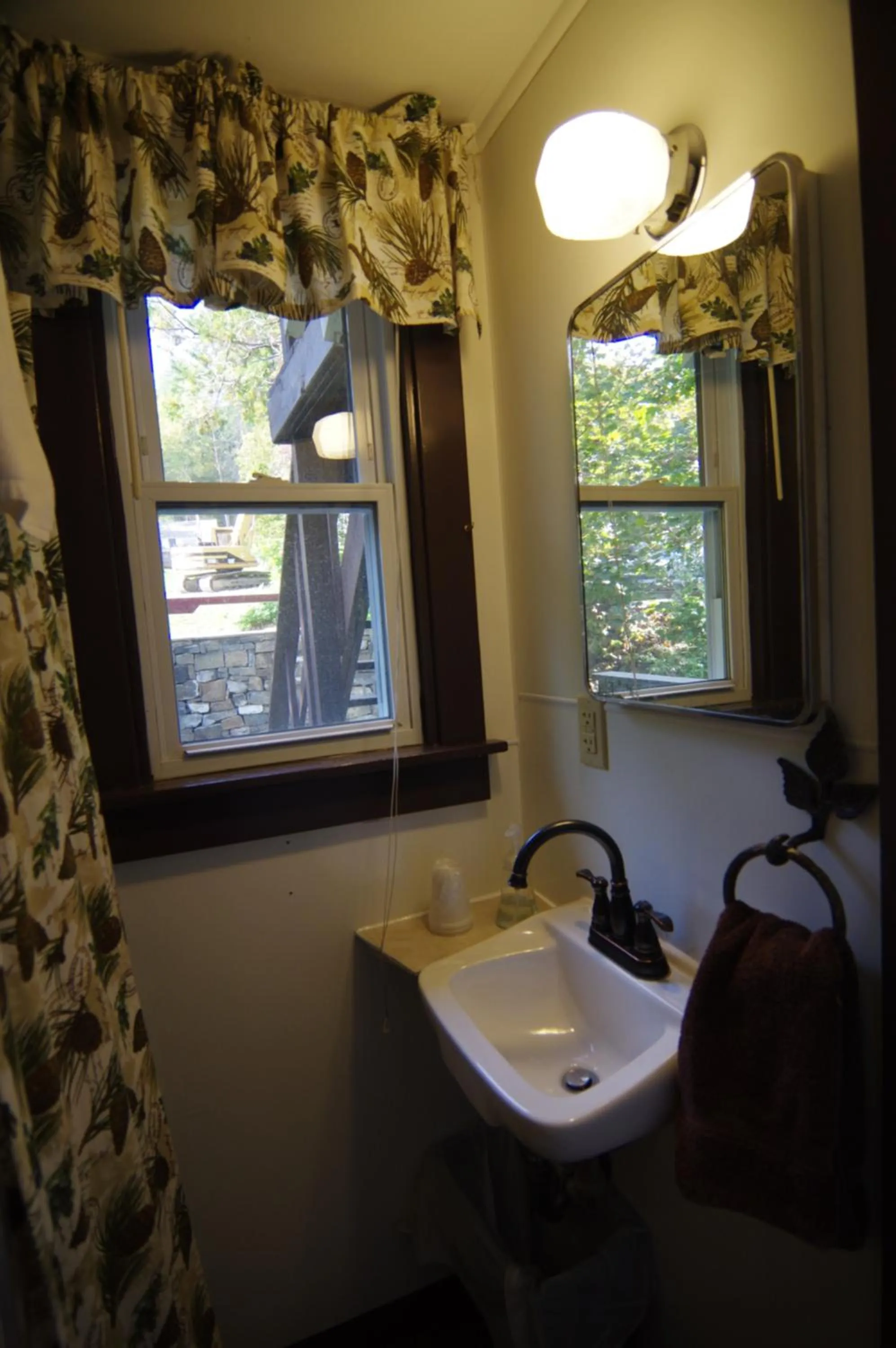 Cramers Point Lake Breeze