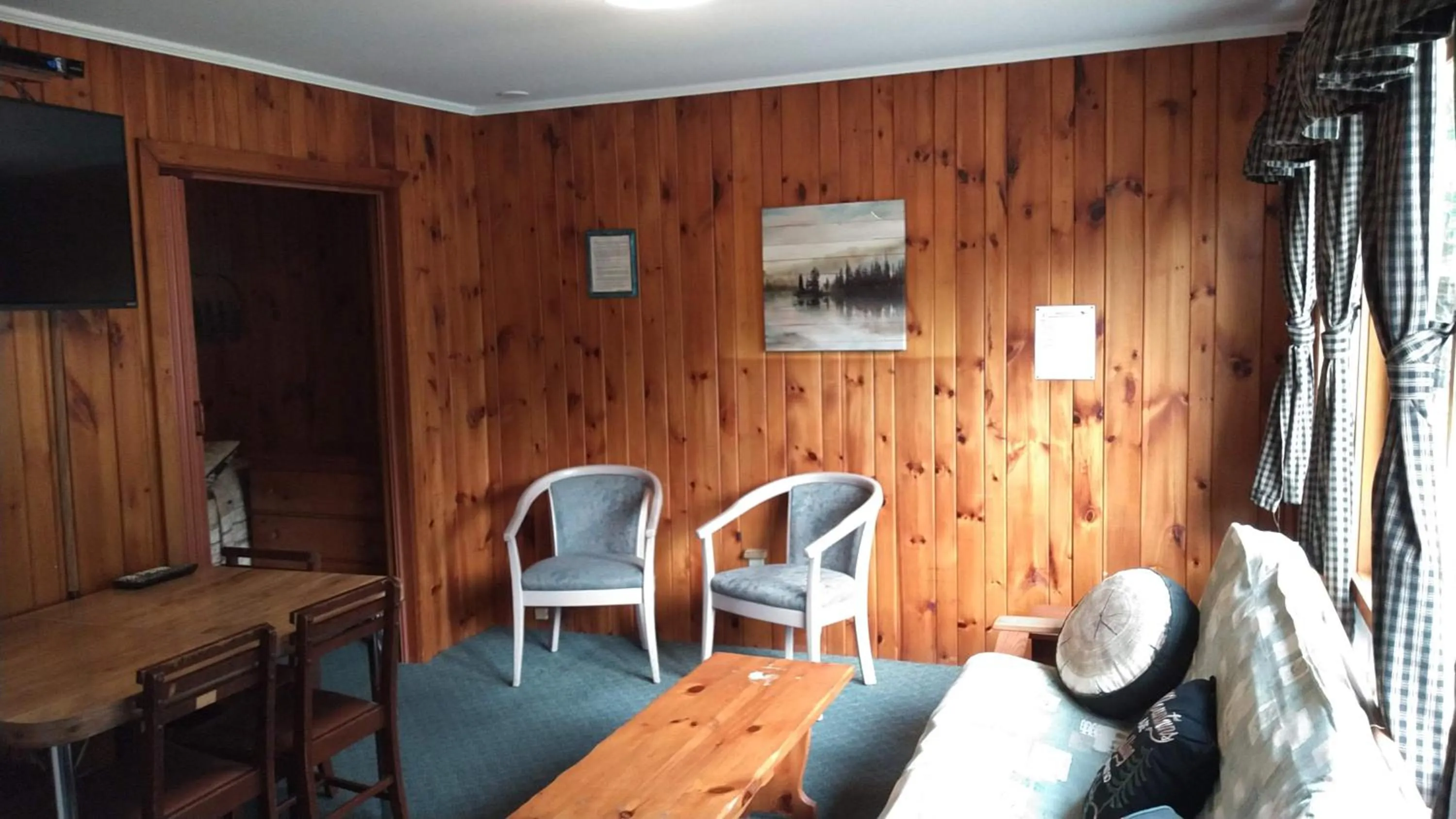 Cramers Point Lake Breeze