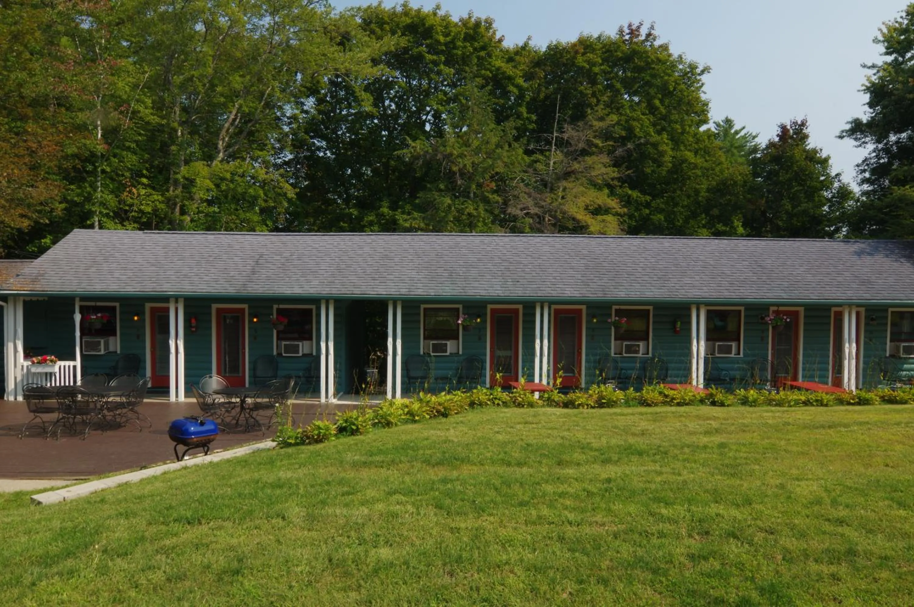 Cramers Point Lake Breeze