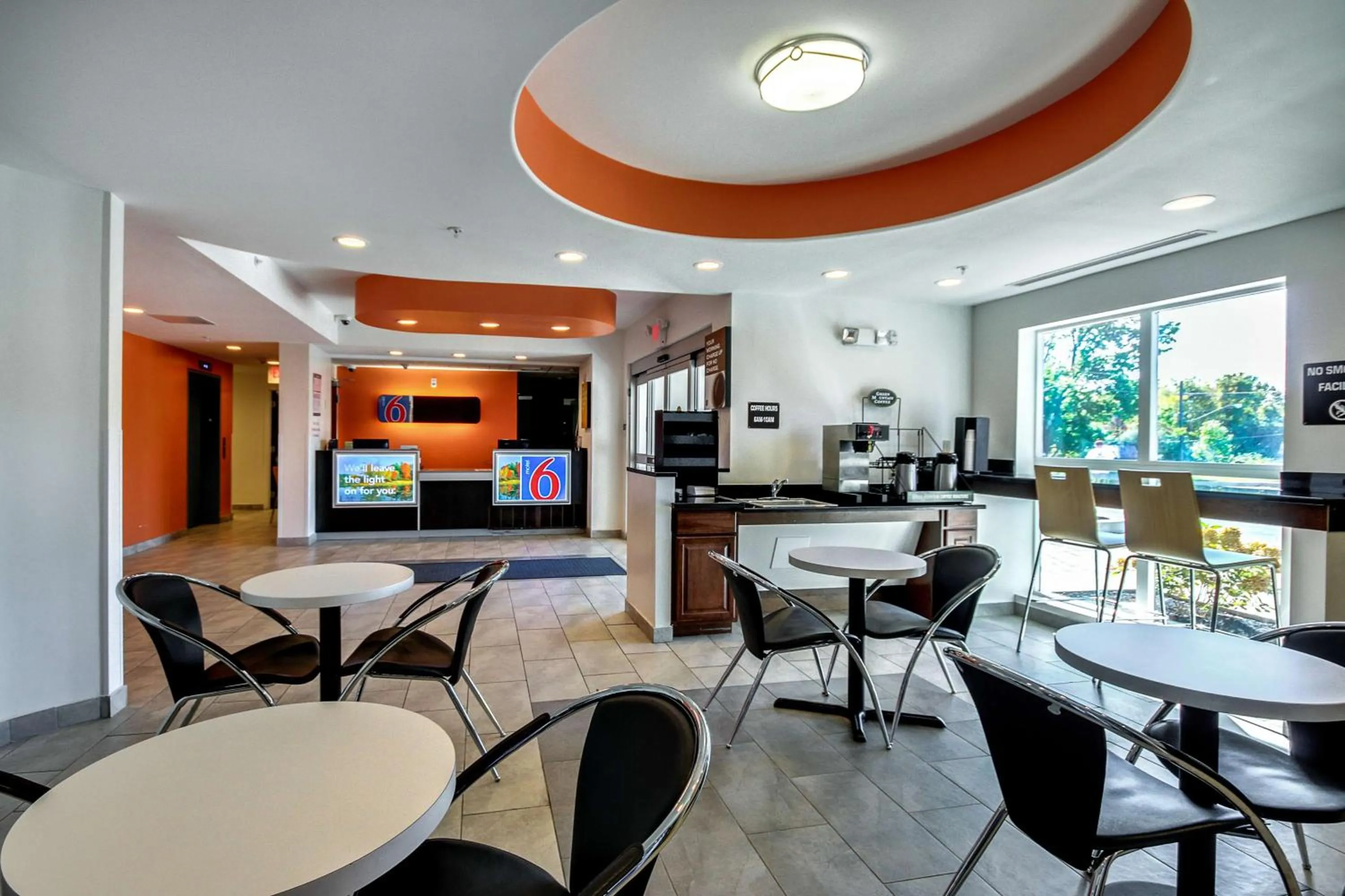 Property logo or sign in Motel 6-Allentown, PA